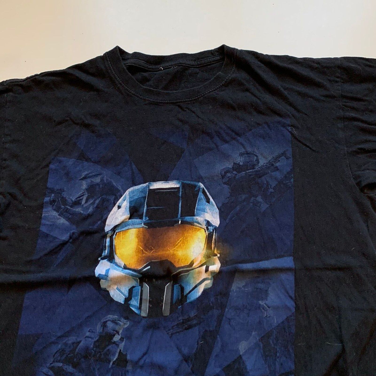 Vintage Vintage Y2K Halo Xbox Graphic Promo T Shirt Size Medium Rare Size US M / EU 48-50 / 2 - 3 Thumbnail
