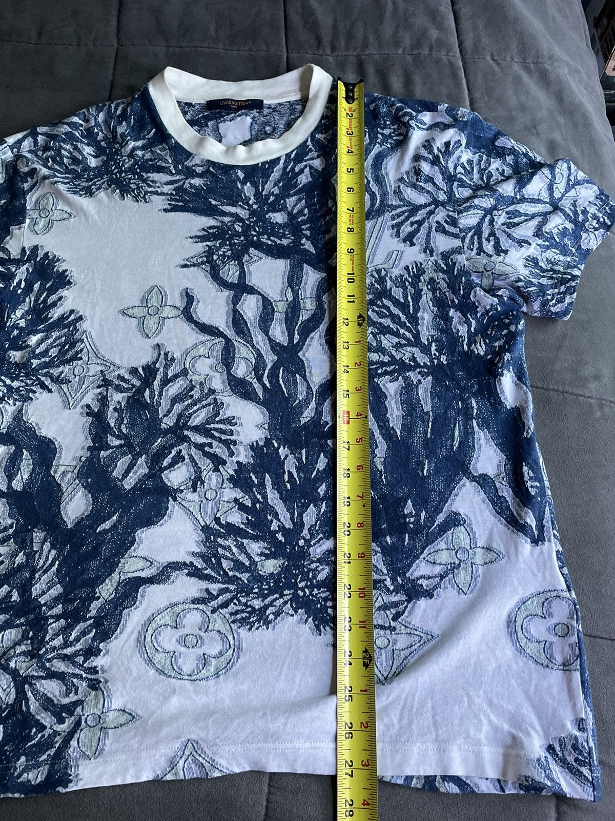 Louis Vuitton Louis Vuitton Aquagarden MonogramT Shirt Size US XL / EU 56 / 4 - 5 Thumbnail