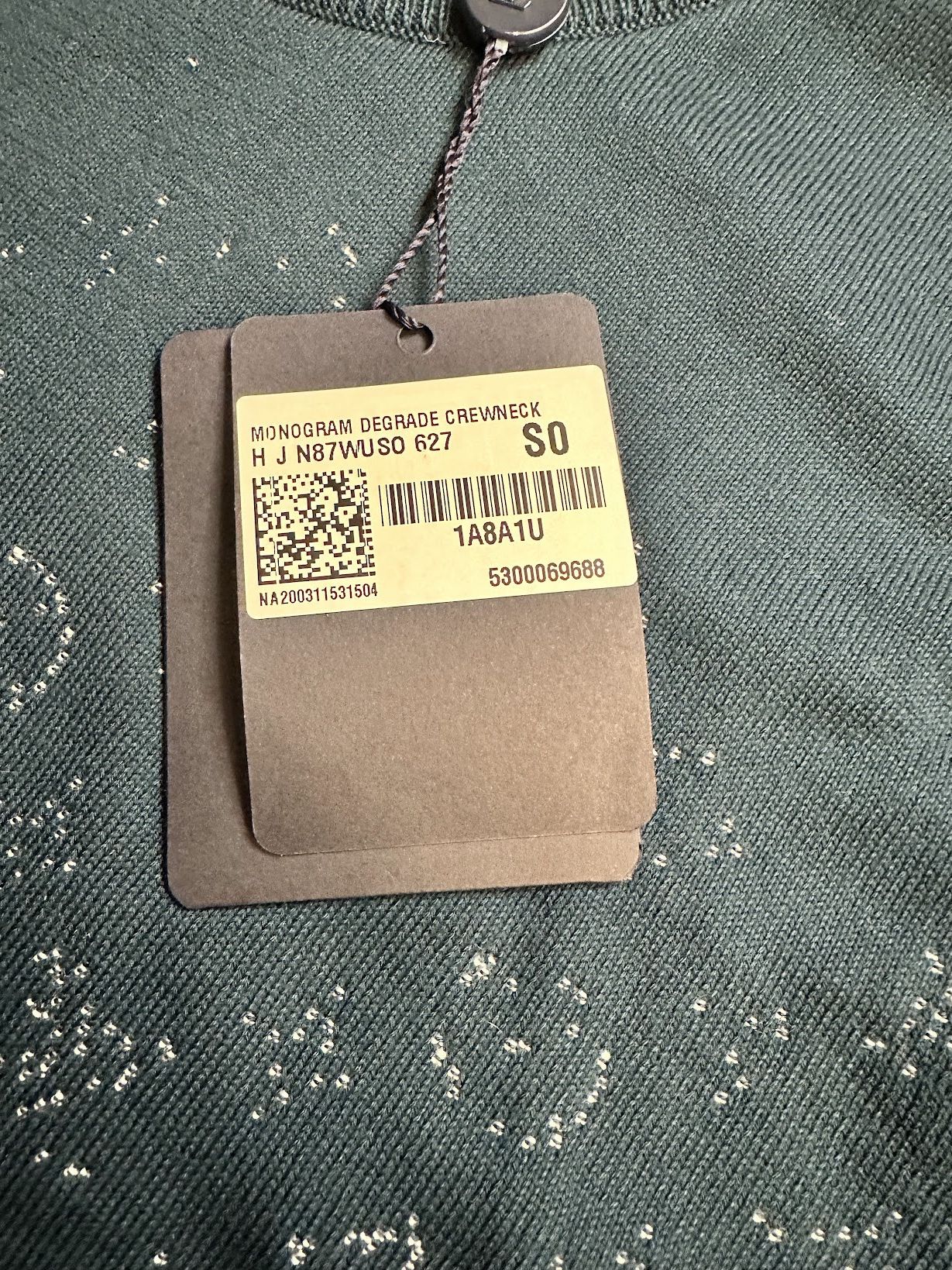 Louis Vuitton × Virgil Abloh BNWT Louis Vuitton Virgil Abloh Monogram Degradé Crewneck Size US S / EU 44-46 / 1 - 6 Thumbnail