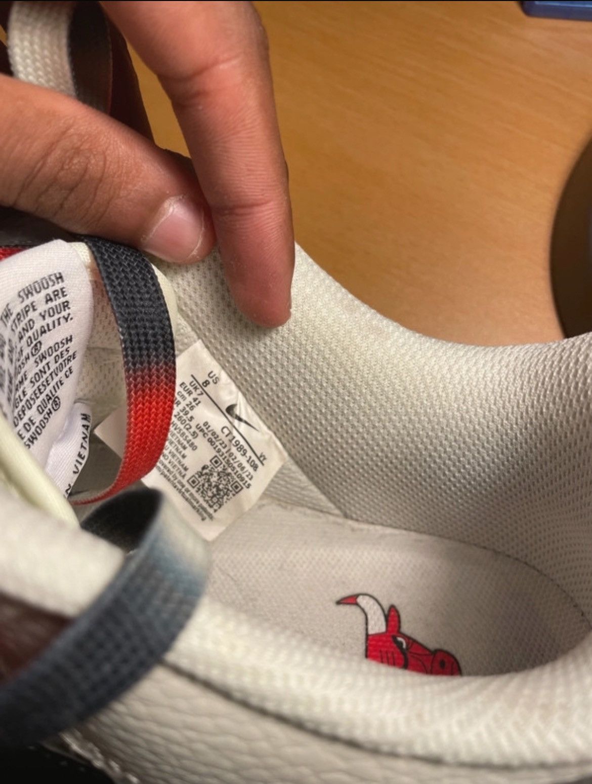 Nike AF1 chicago bulls Size US 9.5 / EU 42-43 - 4 Thumbnail