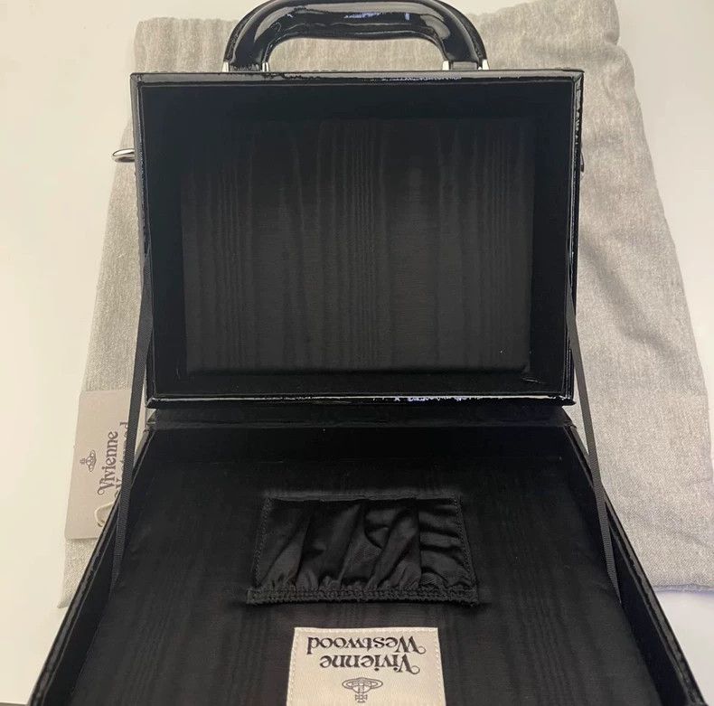 Vivienne Westwood vivienne westwood size os Puppy Love Toy box lacquered hard Size ONE SIZE - 6 Thumbnail