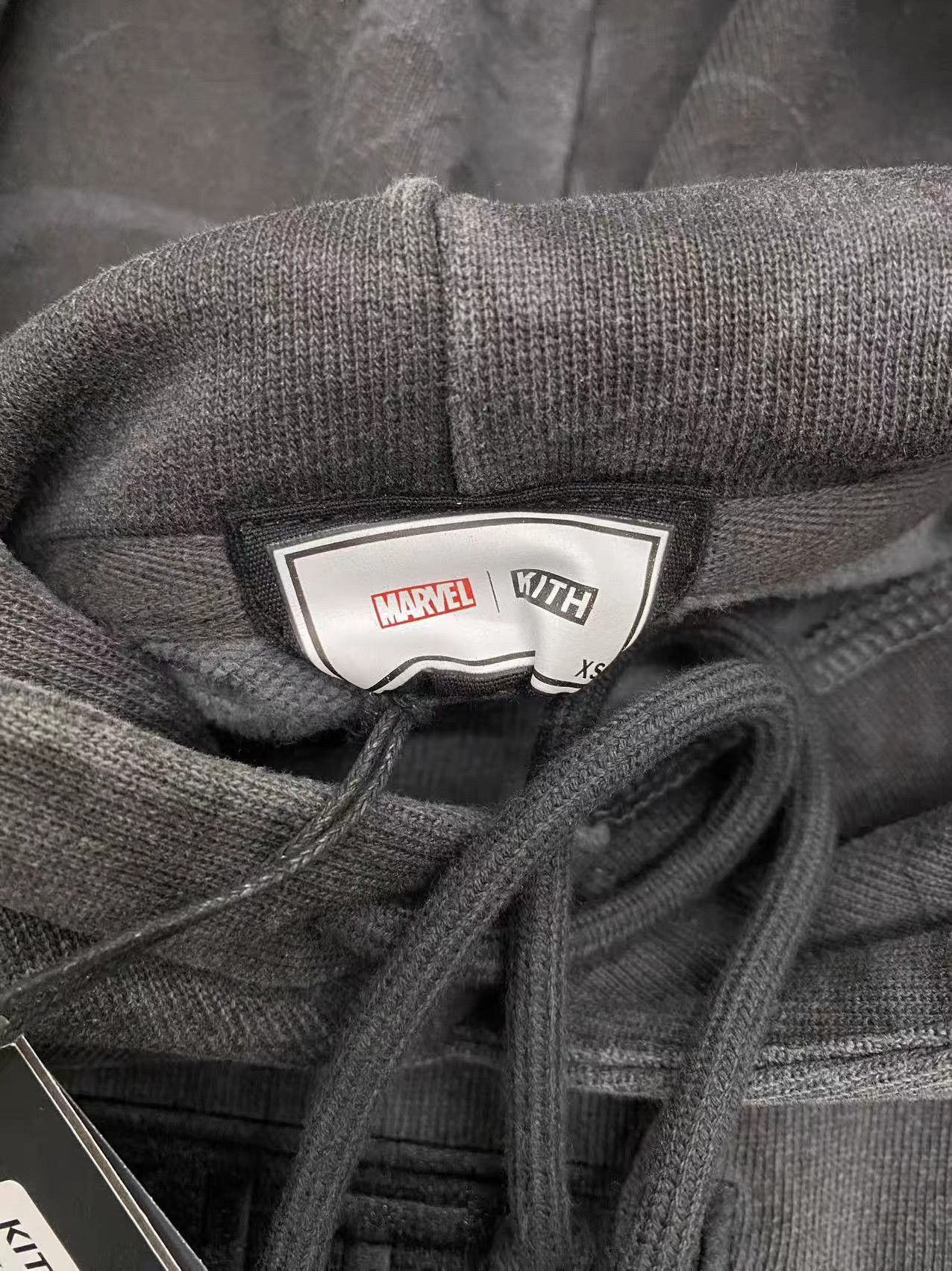 Kith KITH x MARVEL Villain Six BOX LOGO Hoodie Size US XS / EU 42 / 0 - 3 Thumbnail