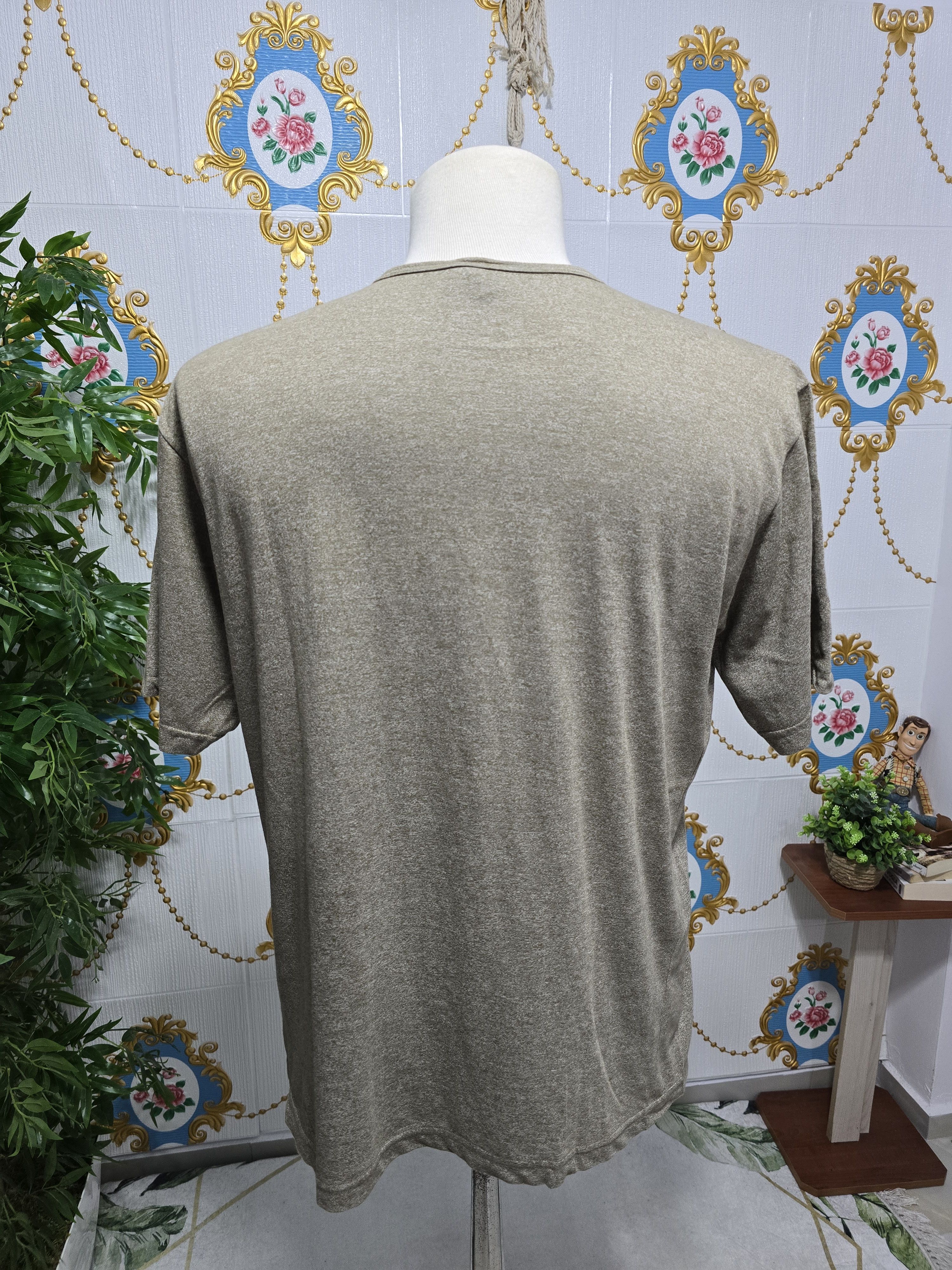 Trussardi × Vintage TRUSSARDI vintage rare big logo t-shirt Size MEDIUM Size US M / EU 48-50 / 2 - 9 Thumbnail