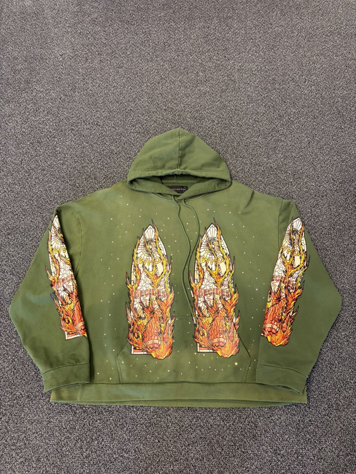 Who Decides War Who Decides War "Glass Flames" Hoodie Size US XXL / EU 58 / 5 - 1 Thumbnail
