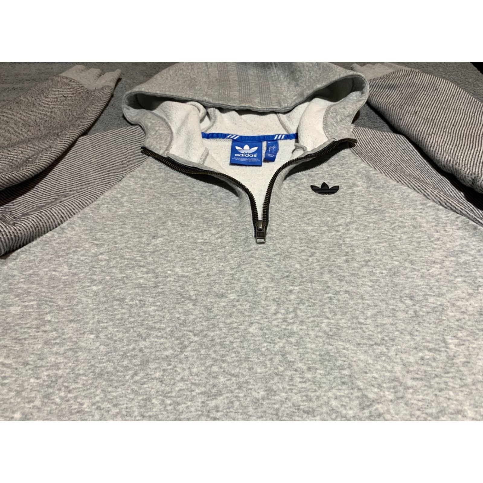 Adidas adidas Team Gray 1/4 Zip Trefoil Hoodie Mens S, Long Sleeve, Breathable, Regular Fit Size US S / EU 44-46 / 1 - 2 Thumbnail