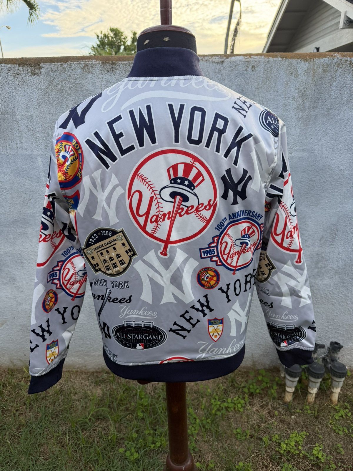 Pro Standard NWT Pro Standard New York Yankees Jacket MLB Baseball Mens S Size US S / EU 44-46 / 1 - 2 Thumbnail
