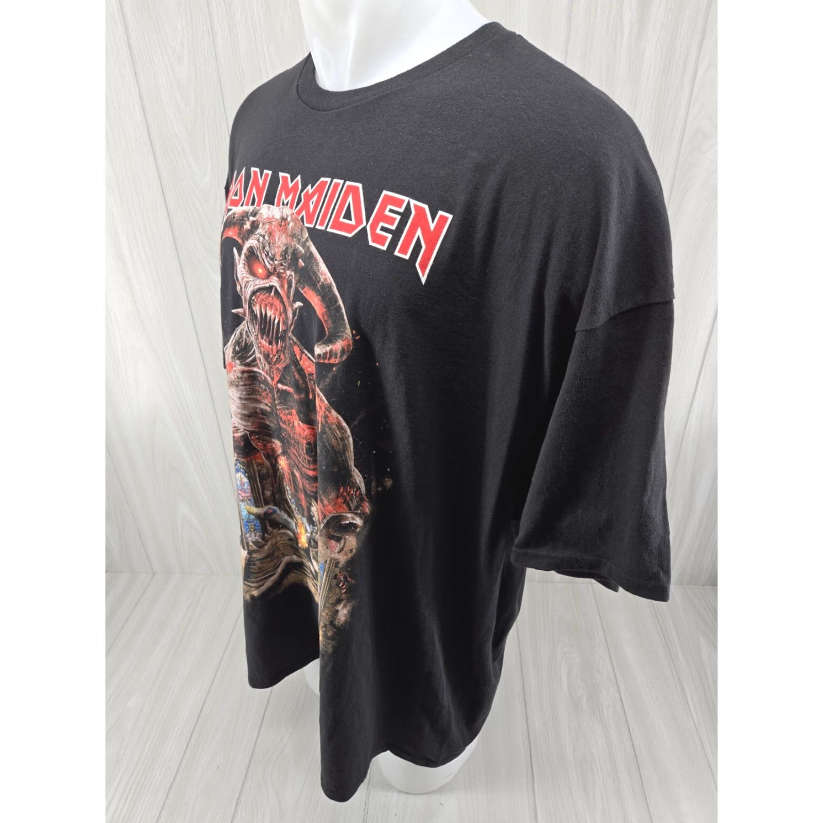 Vintage VINTAGE Iron Maiden Legacy of the Beast Tour T Shirt Band Sz 3XL North American 2019 Size US XXL / EU 58 / 5 - 5 Thumbnail
