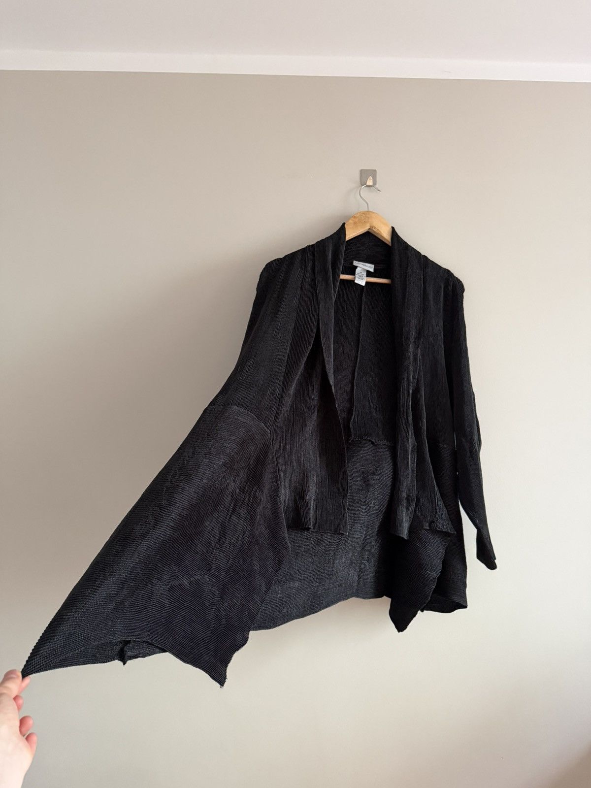 Vintage Black Pleated Draped Cape Issey Miyake Style Size ONE SIZE - 5 Thumbnail
