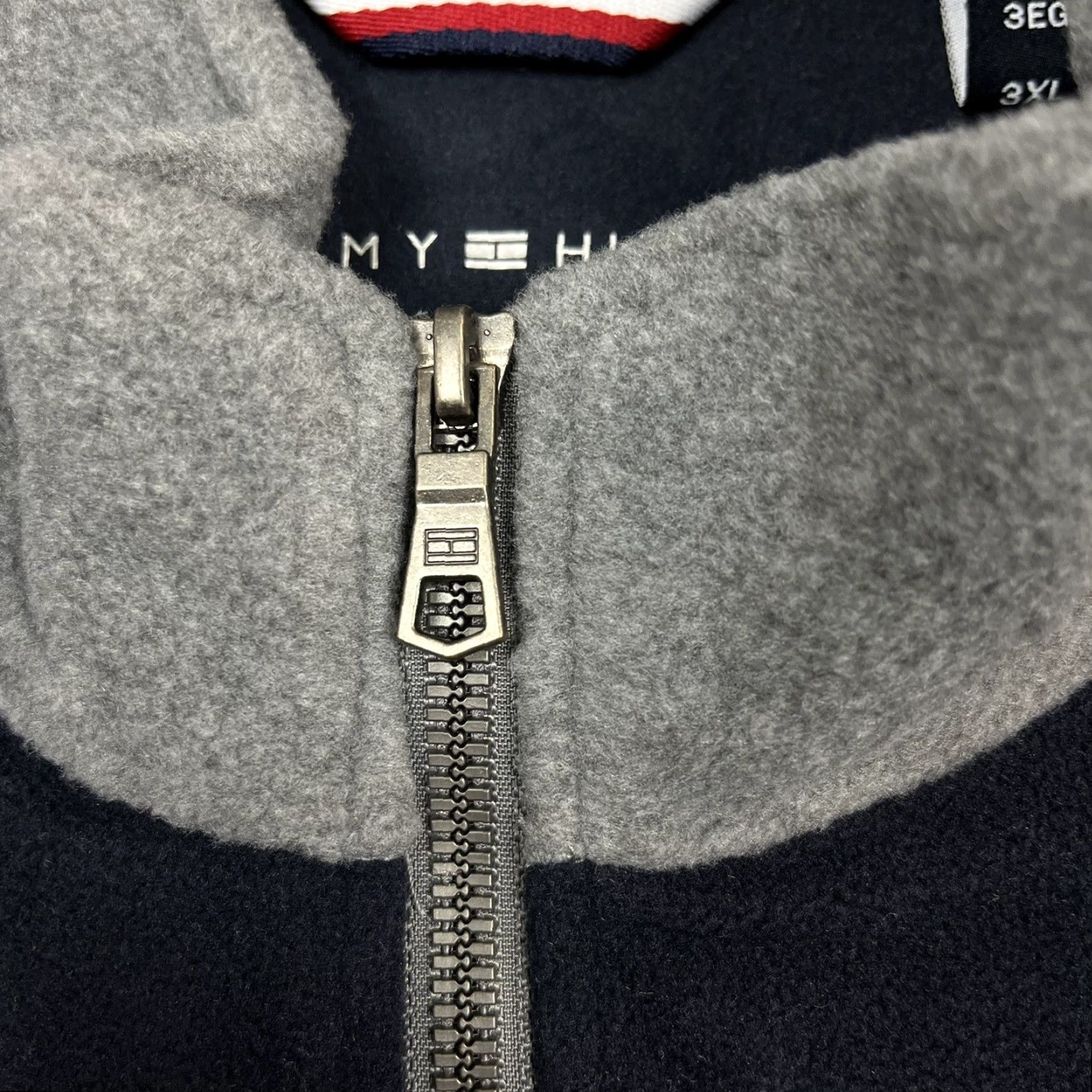 Tommy Hilfiger Tommy Hilfiger Mens Fleece Vest 3XL Light Gray-Blue Zippered Pockets Size US XXL / EU 58 / 5 - 6 Thumbnail