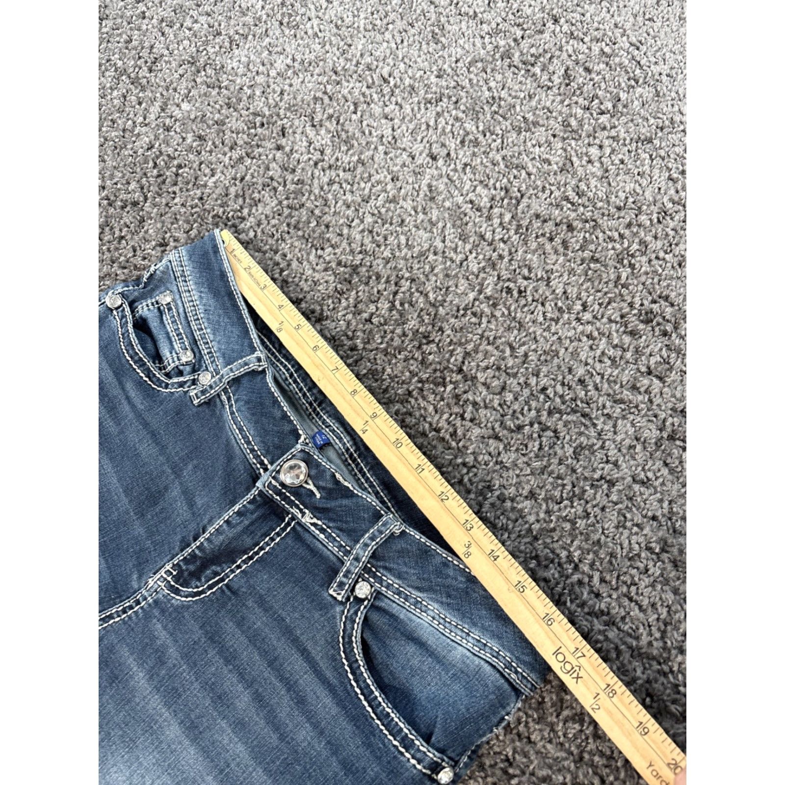 Apt. 9 VINTAGE Apt 9 Jeans Bootcut Womens 12 Med Wash Rhinestone Low Rise Wings Y2K Size 34" / US 12 / IT 48 - 6 Thumbnail