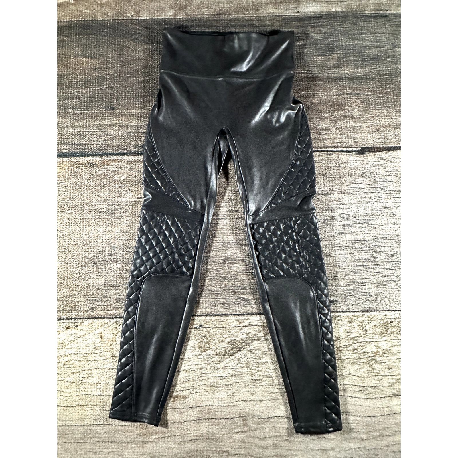 Spanx SPANX Women's 20248R Black Quilted Faux Leather Legging Size 32" / US 10 / IT 46 - 1 Thumbnail