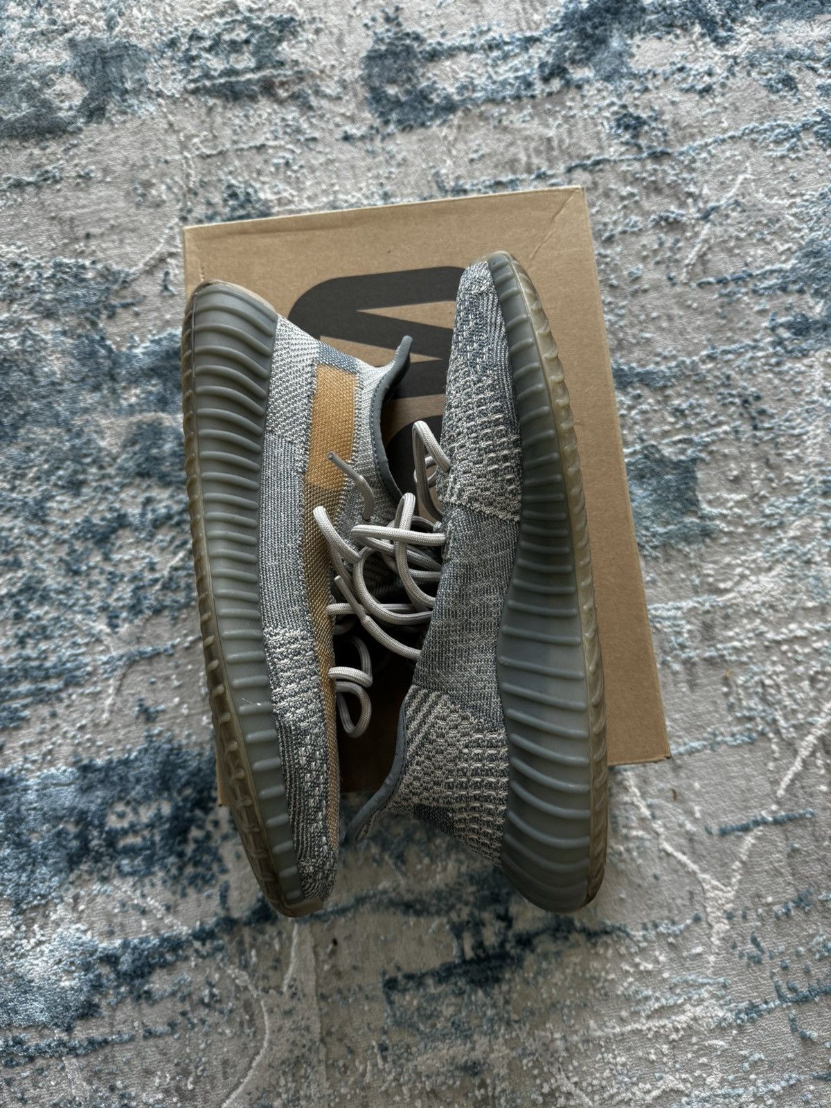 Adidas Yeezy Boost 350 V2 Israfil Size US 10.5 / EU 43-44 - 11 Thumbnail