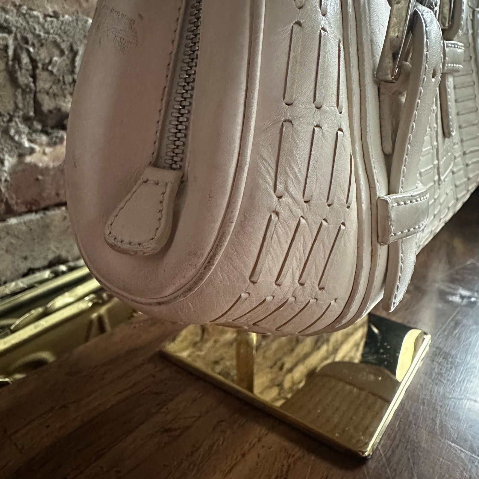Loewe Vintage 2000's Loewe White Leather Senda Satchel Size ONE SIZE - 16 Thumbnail