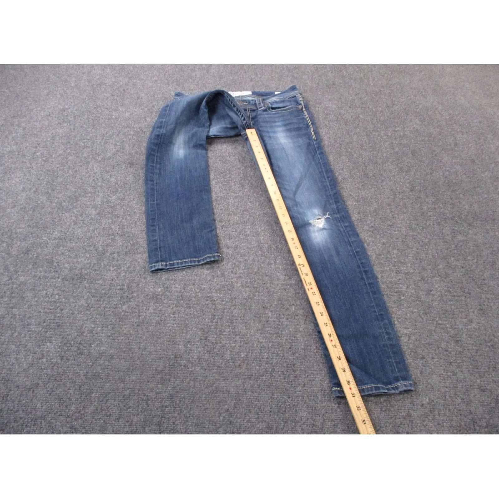 Vintage BKE Buckle Jeans Womens 30 X 31.5 Sabrina Straight Faded Y2K Country Distressed Size 24" / US 00 / IT 34 - 3 Thumbnail