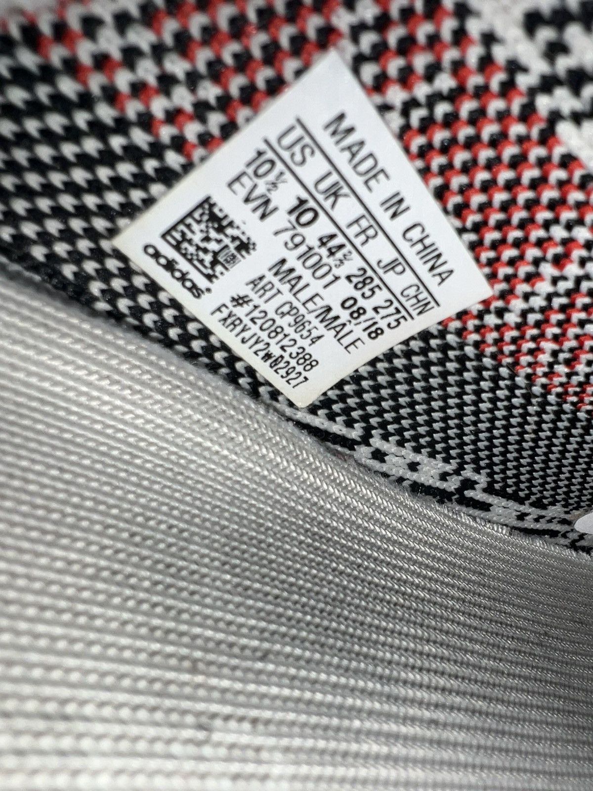 Adidas Yeezy 350 Boost Zebra Size US 10.5 / EU 43-44 - 6 Thumbnail