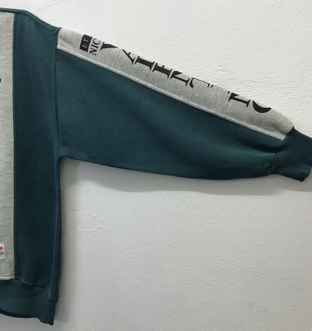 Japanese Brand × Vintage Vintage Nicola Valentino Italy Sweatshirt Size US L / EU 52-54 / 3 - 5 Thumbnail