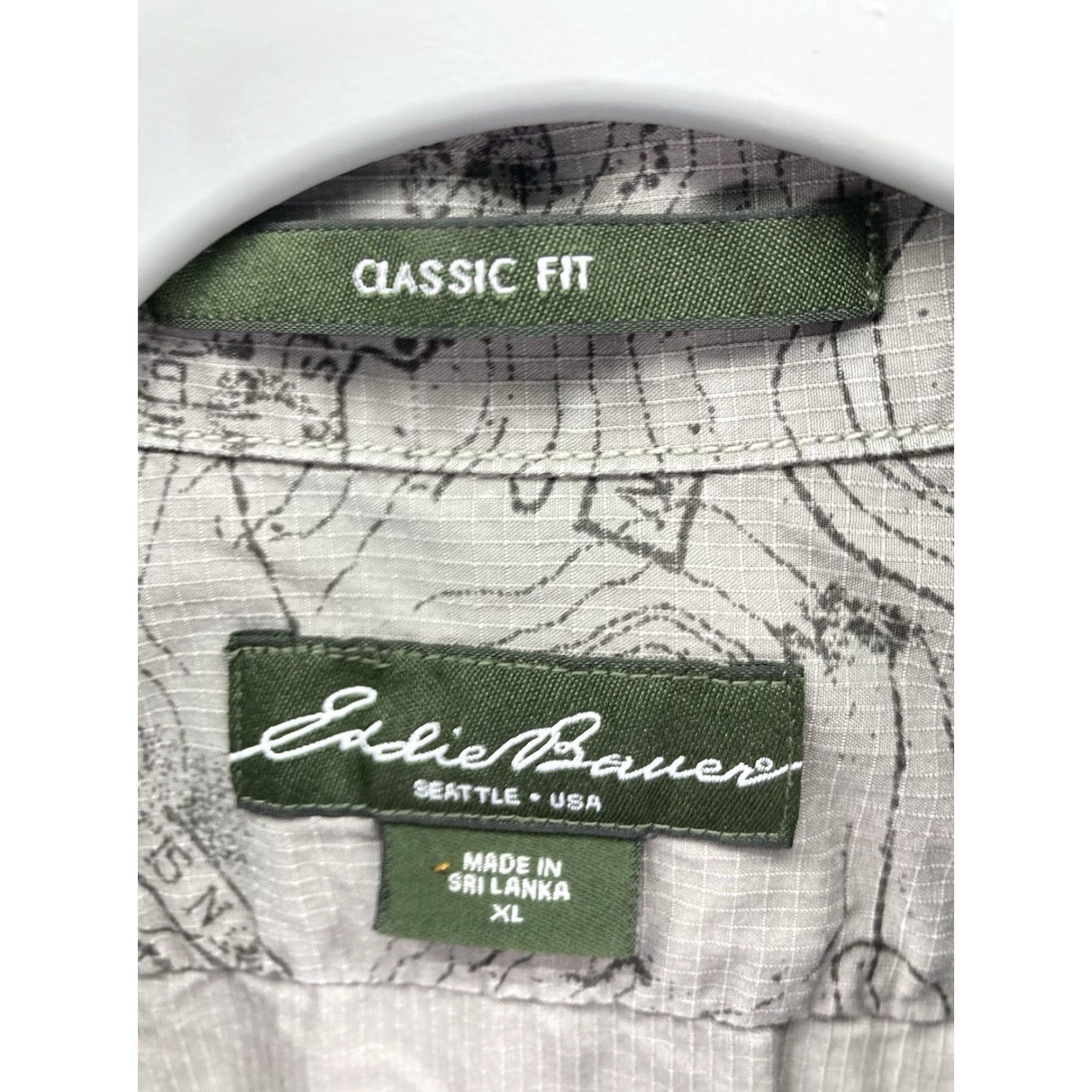 Eddie Bauer Eddie Bauer Camp Shirt Men XL Gray Rip Stop Canvas AOP Terrain Map Short Sleeve Button-Up Neck Collared Shirt Size US XL / EU 56 / 4 - 5 Thumbnail