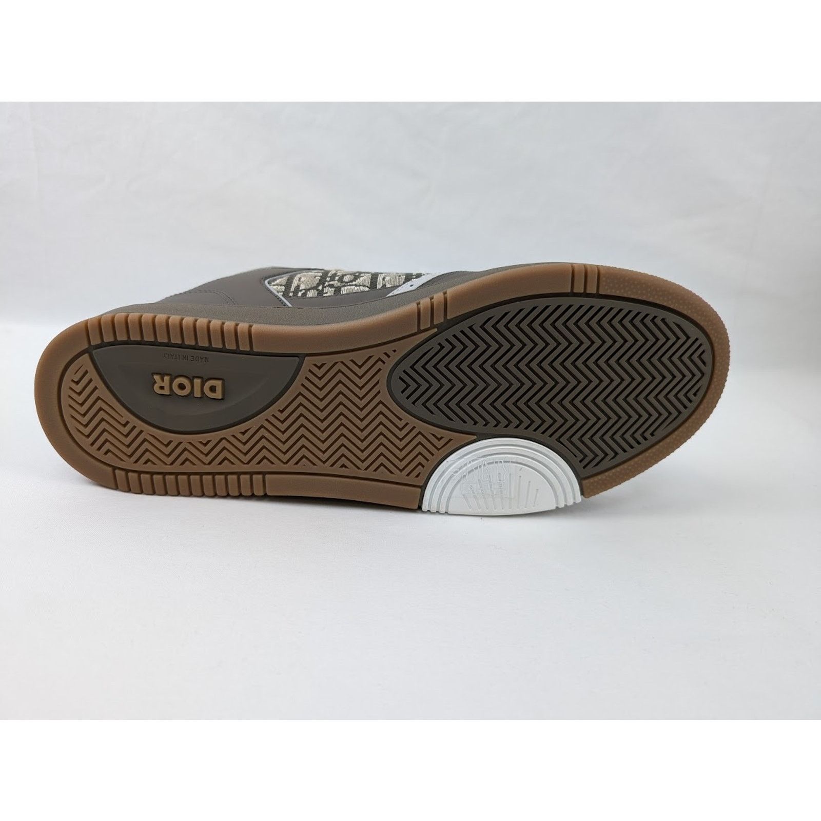 Dior o1rshd1 M-B27 LT Calfskin Sneaker in Green/Beige Size US 9 / EU 42 - 11 Thumbnail