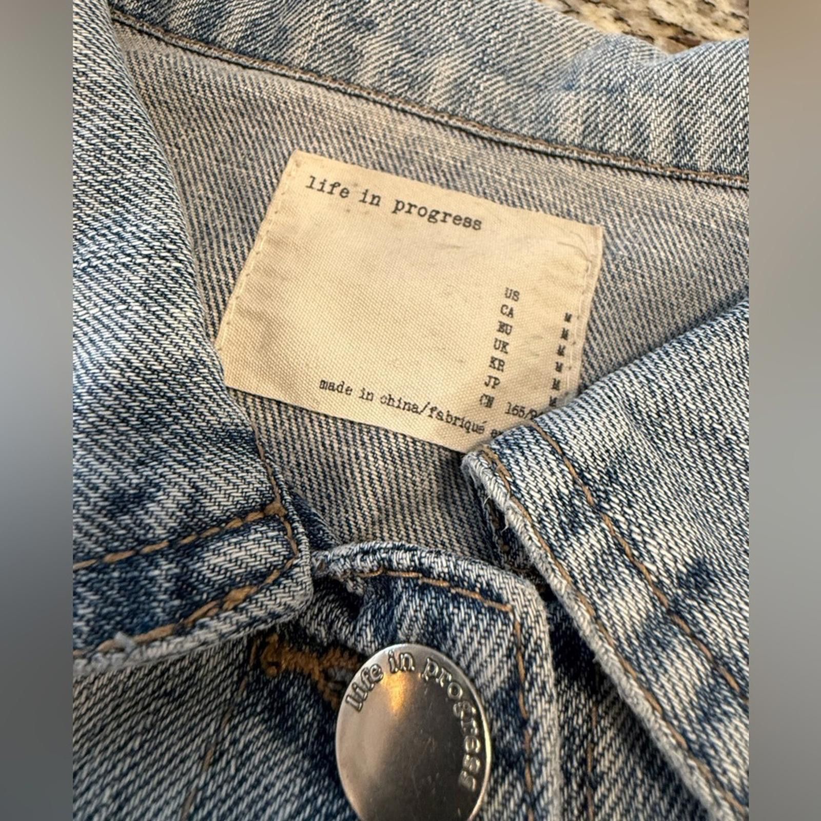 Other life in progress metal spiked grungy denim jeans jacket SZ M Size M / US 6-8 / IT 42-44 - 5 Thumbnail