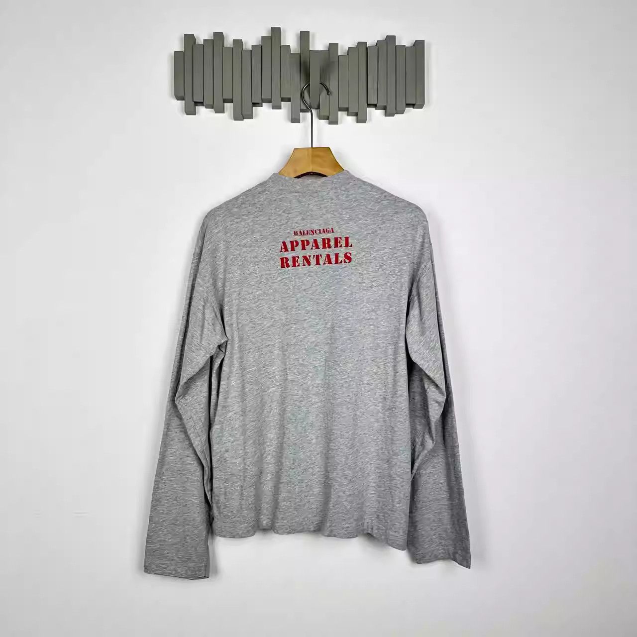 Balenciaga Balenciaga Sleeve T-shirt Size US M / EU 48-50 / 2 - 2 Thumbnail