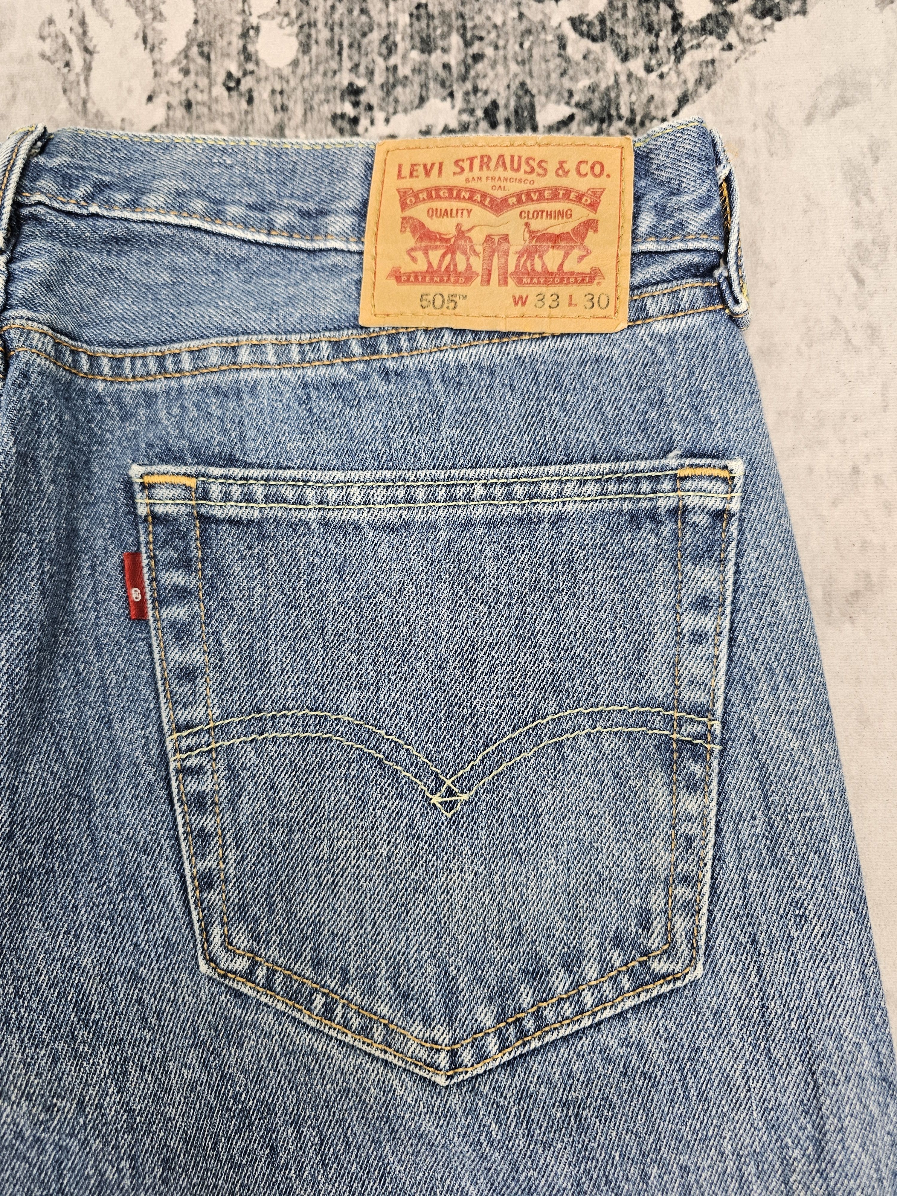 Levi's Vintage Clothing Vtg LEVIS 505 Faded Stain Cropped Blue Jeans 33X29 L0510 Size US 33 - 10 Thumbnail