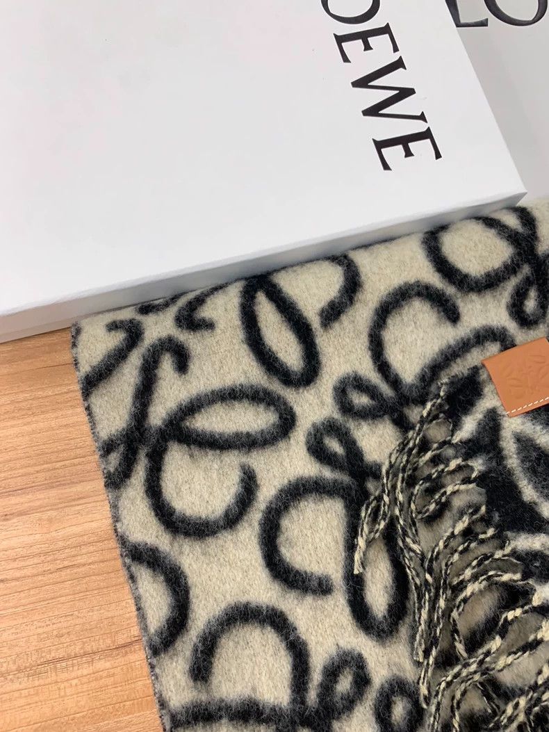 Loewe LOEWE Brand logo Wool yarn scarf Size ONE SIZE - 2 Thumbnail