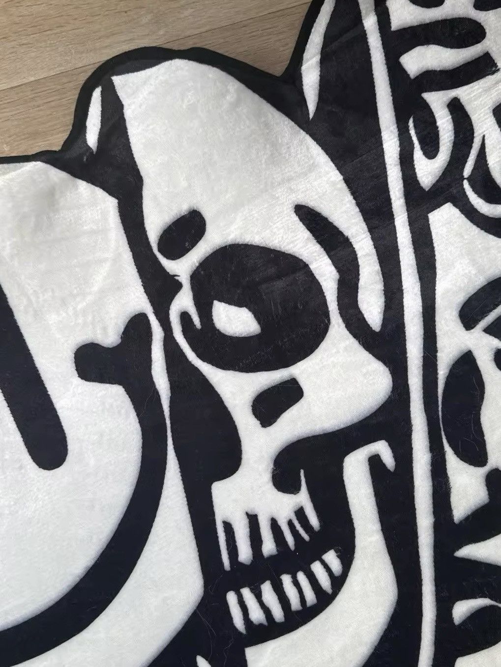 Handmade Gothic Punk Skull Smiling Face Skeleton Carpet Rug Size ONE SIZE - 6 Thumbnail