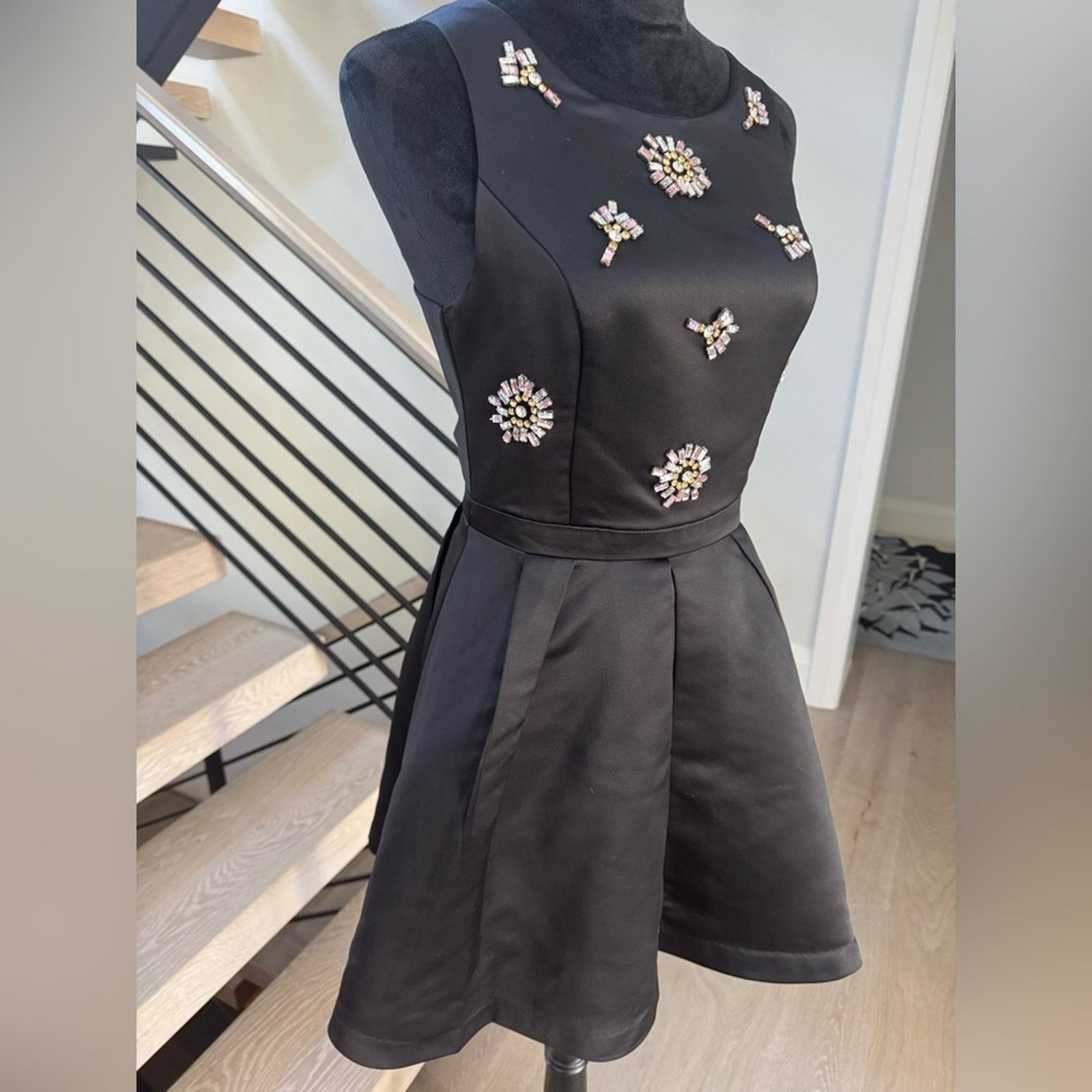 Other Elegant Black Dress with Jewel Accents size XS Size XS / US 0-2 / IT 36-38 - 5 Thumbnail