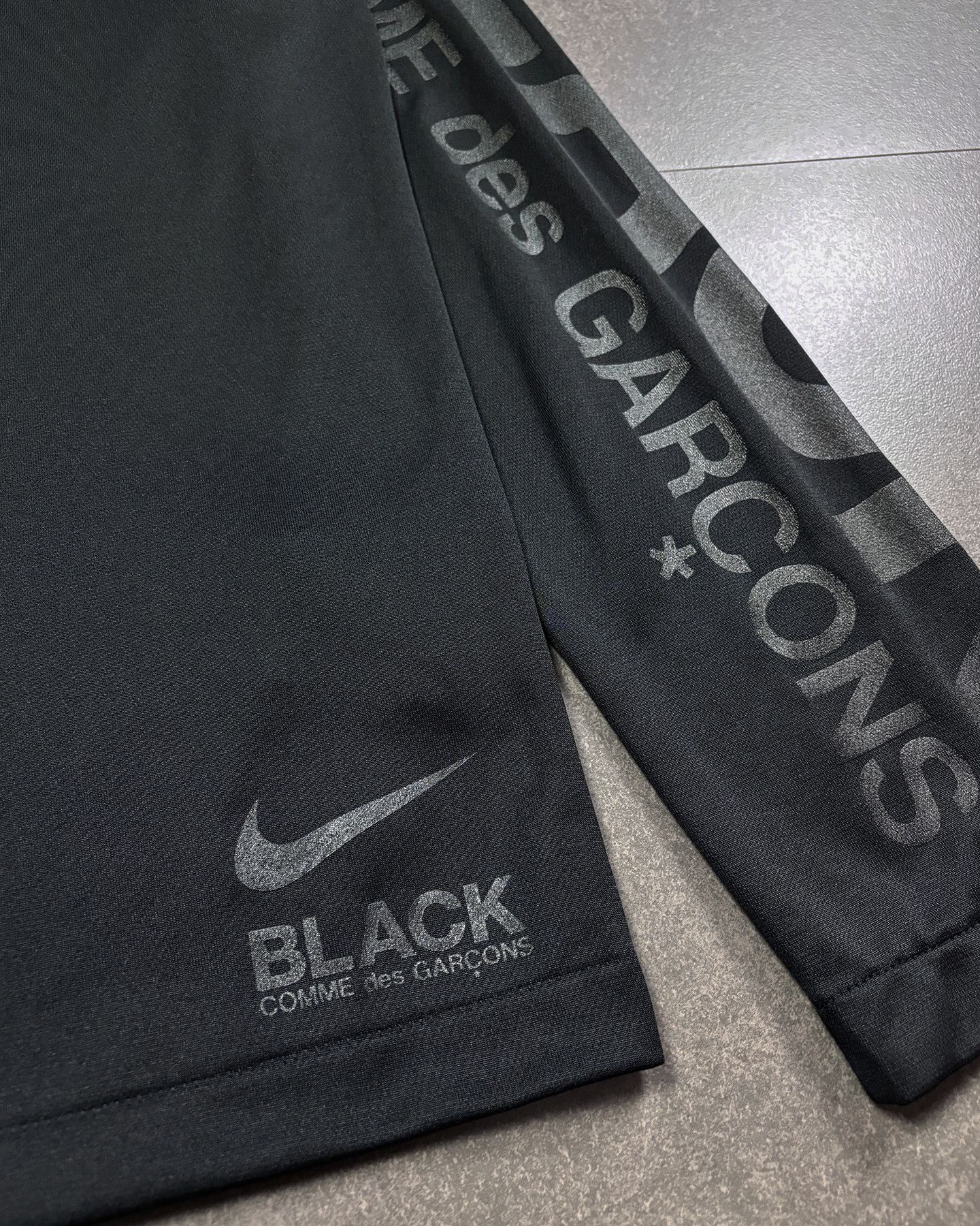 Comme des Garcons × Nike Nike x Comme Des Garcons BLACK Size M Size US M / EU 48-50 / 2 - 7 Thumbnail