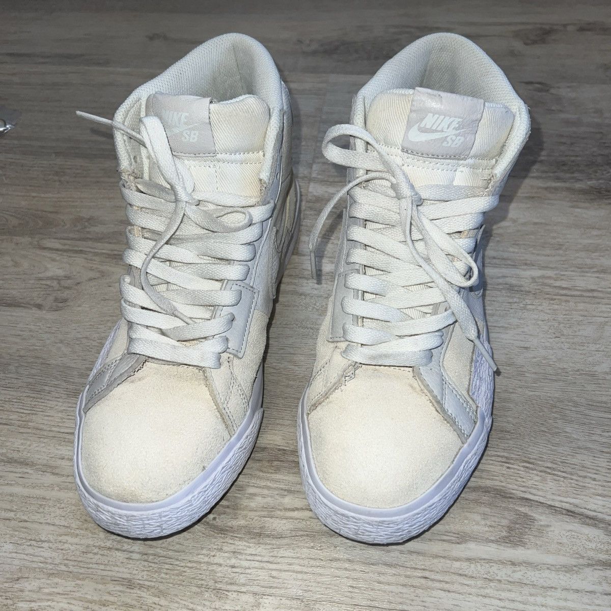 Nike Nike SB Blazer Mid PRM Summit White Size US 7 / EU 40 - 6 Thumbnail