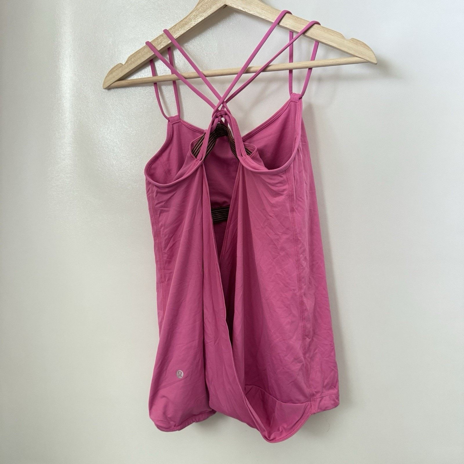 Lululemon Lululemon Simply Radiant Tank Pink Paradise Make A Move Size M / US 6-8 / IT 42-44 - 3 Thumbnail