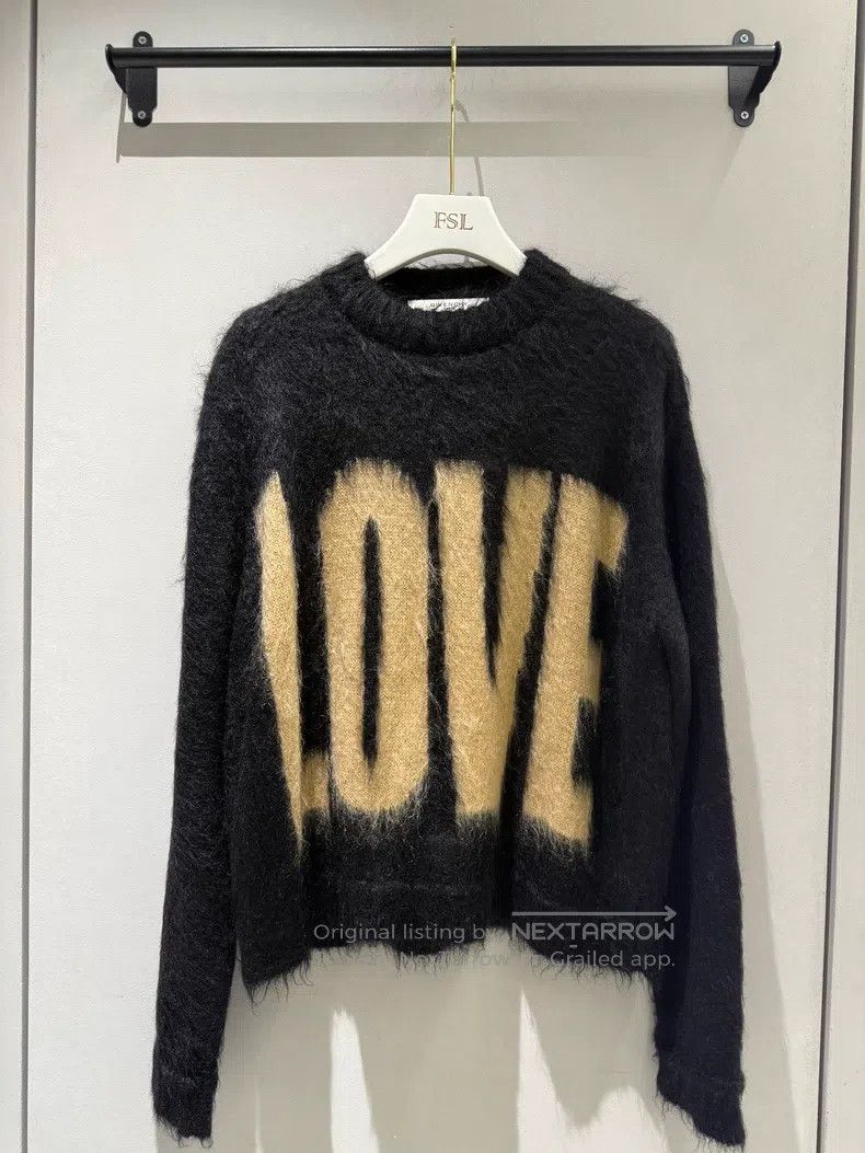 Givenchy Givenchy Black Crewneck LOVE Sweater Mohair Size US S / EU 44-46 / 1 - 1 Thumbnail