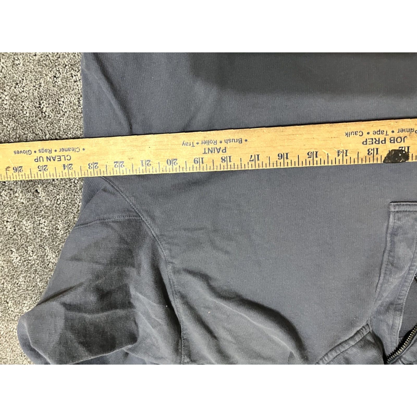 Gap Gap Mens Sweater XL Gray Long Sleeve 1/4 Zip Pullover Casual Basic Crew Neck Fleece Polyester Logo Knit Size US XL / EU 56 / 4 - 4 Thumbnail