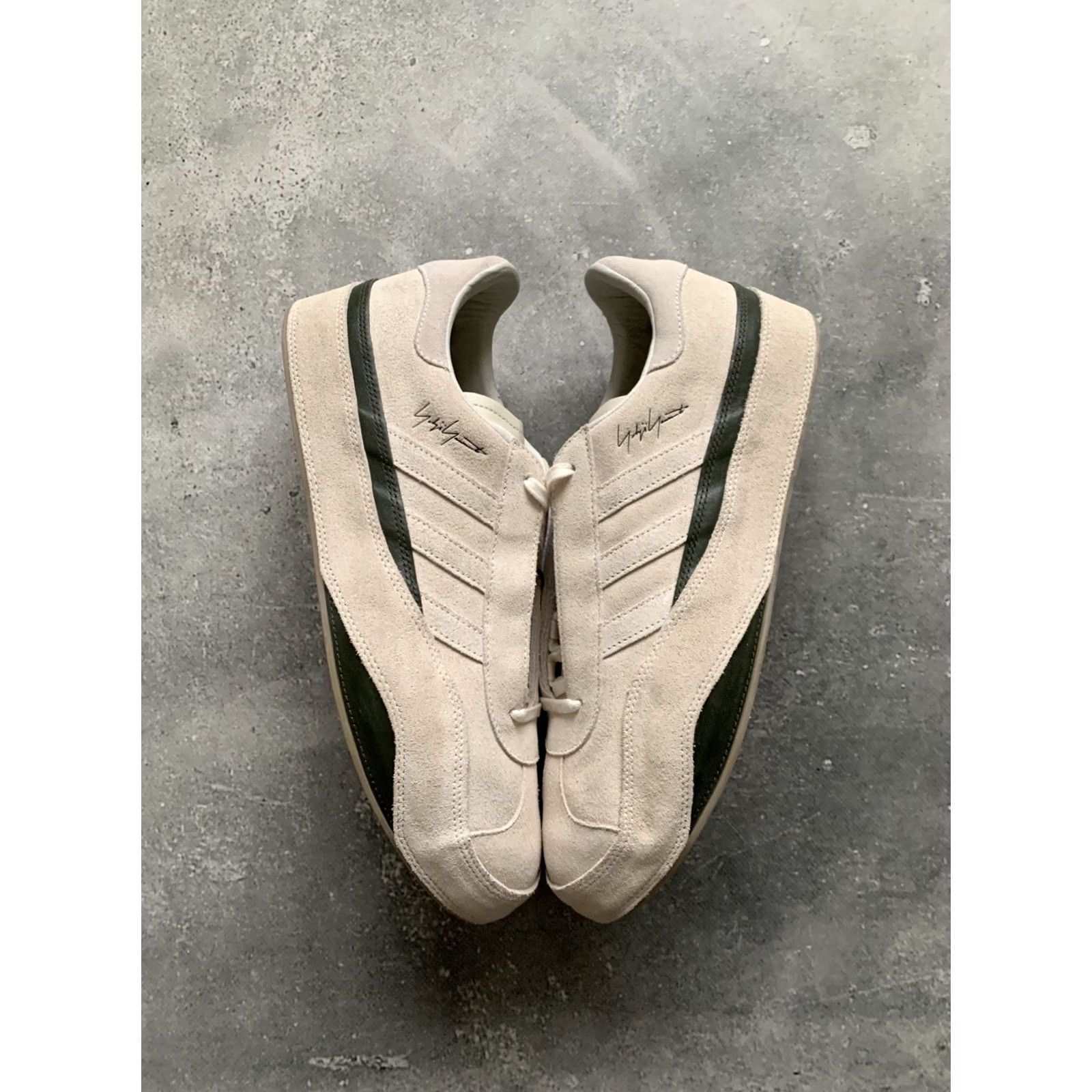 Y-3 Y-3 Gazelle Sneakers Beige Women US 6, UK 4.5, EU 37 1/3 — Suede, Low Top, Athletic, Sneaker, Size 230 mm, Release Year 2024, VINTAGE No Size US 5 / IT 35 - 3 Thumbnail