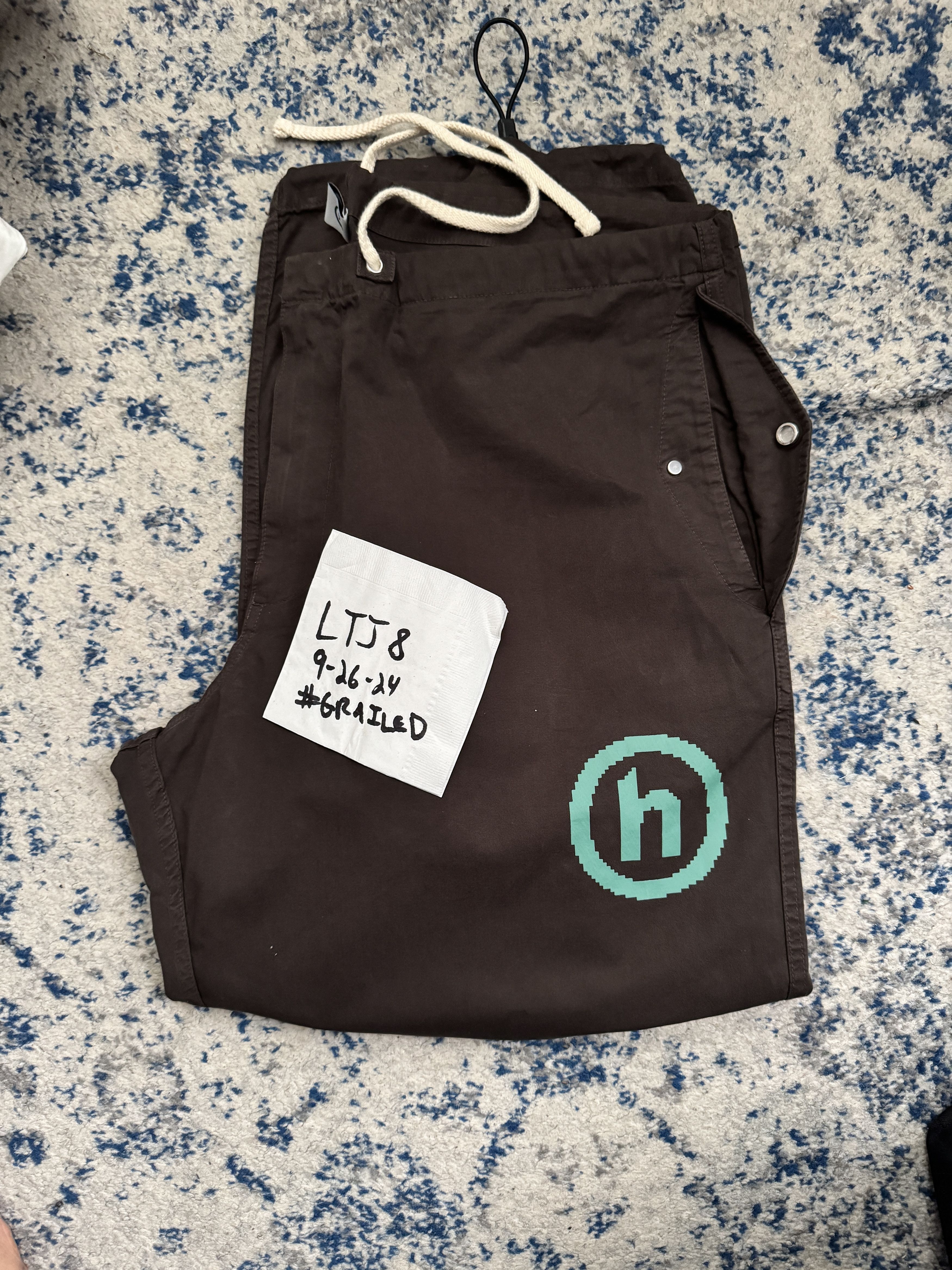 Hidden Baggy Pants