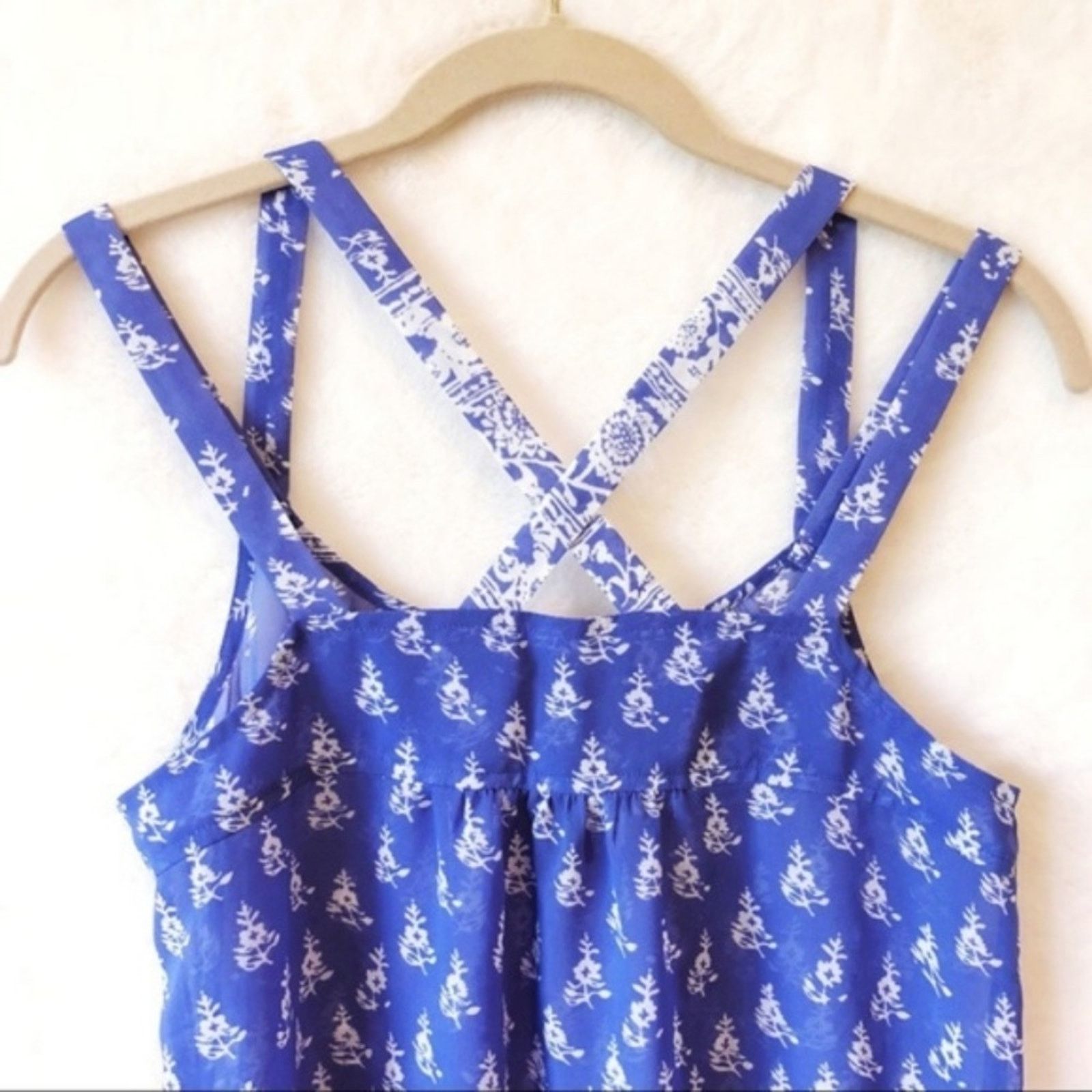 Express Express Blue with Pattern Strappy Tank Size S / US 4 / IT 40 - 4 Thumbnail