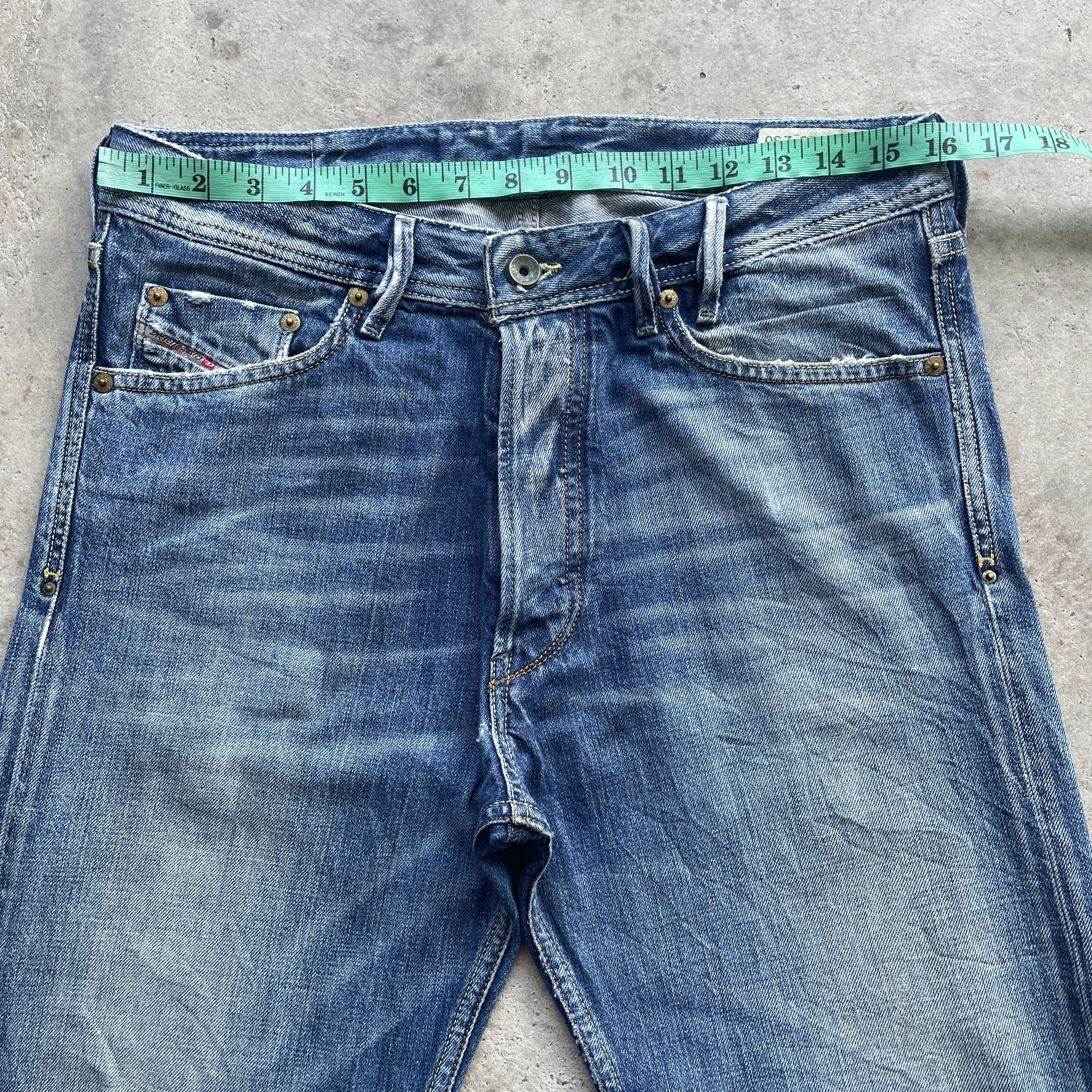 Diesel Vintage Diesel Industry Distressed Wash BootCut Jeans Pants Size US 32 / EU 48 - 6 Thumbnail