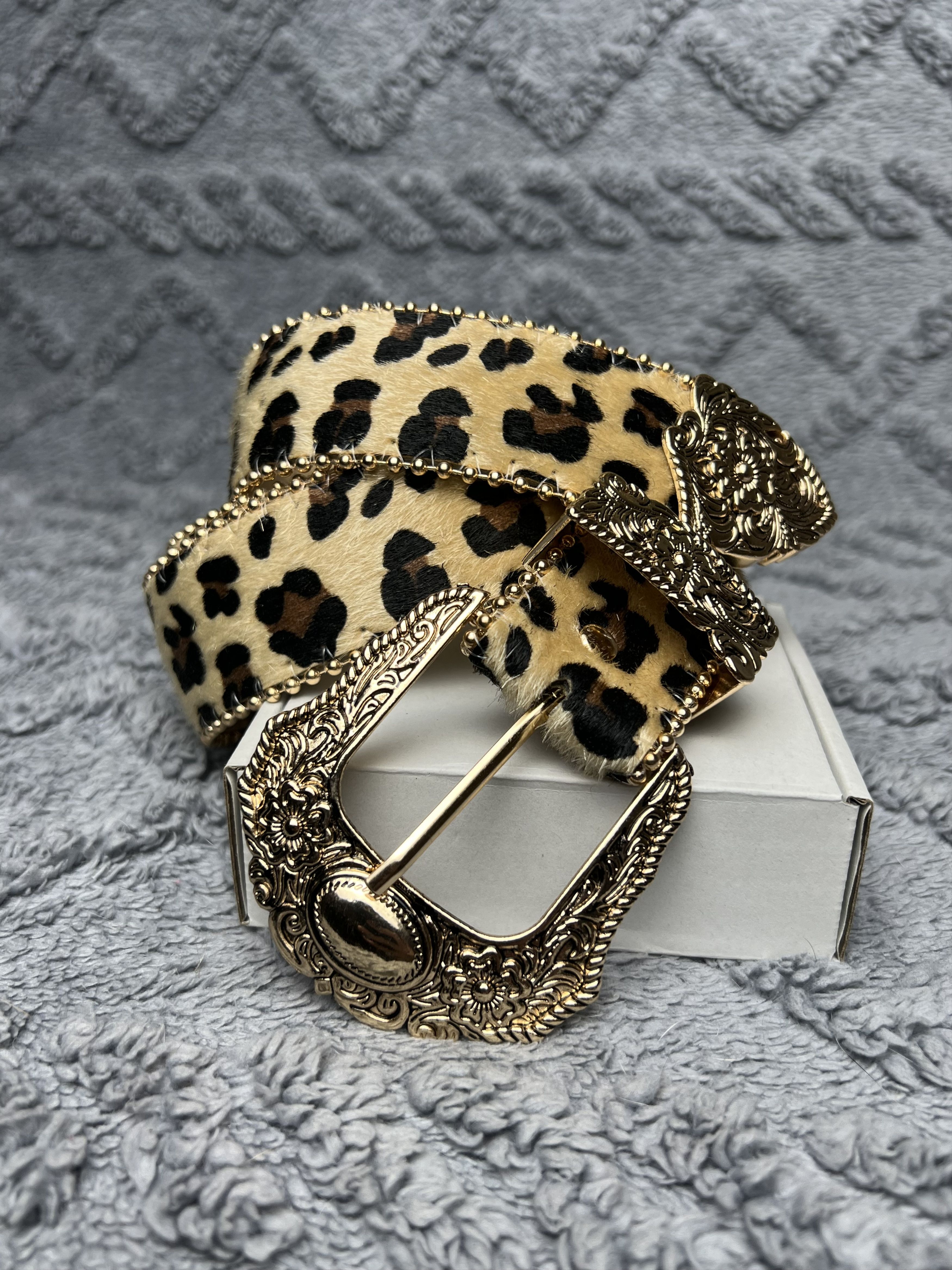 Other Leopard Printed Y2k Buckle Belt Size ONE SIZE - 2 Thumbnail