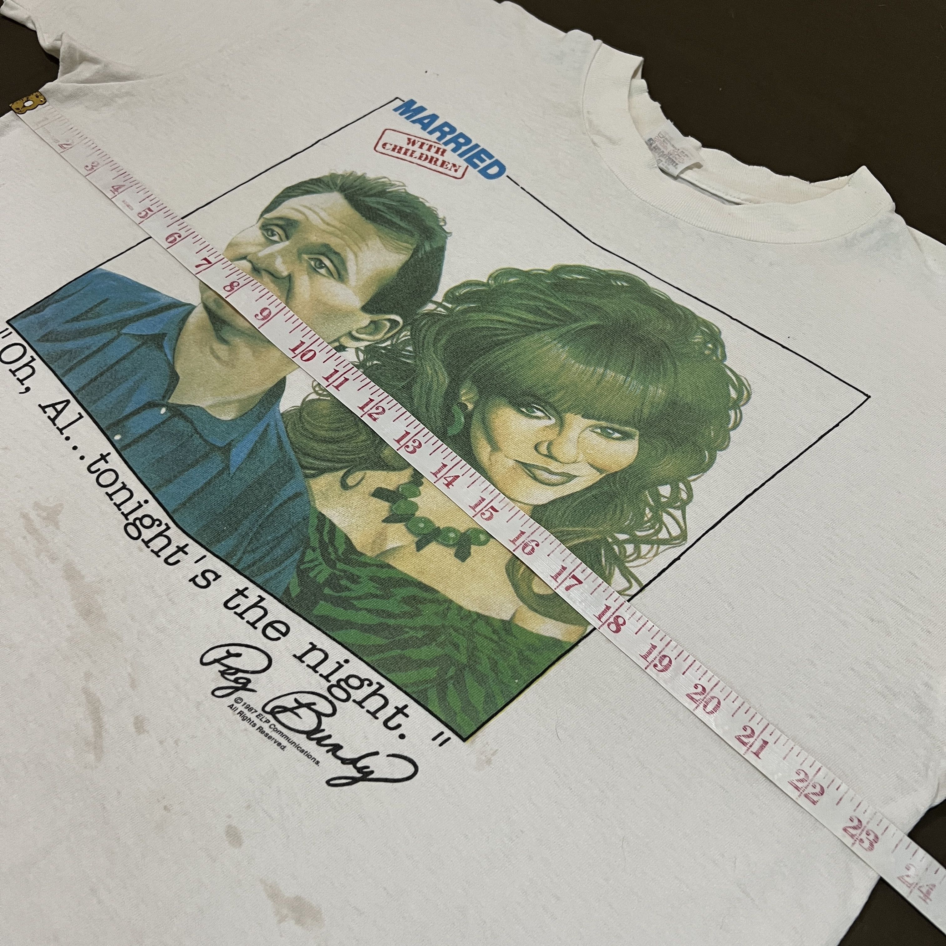 Vintage Vintage 80s 1987 Married with Children movie Tee XL Size US XL / EU 56 / 4 - 13 Thumbnail