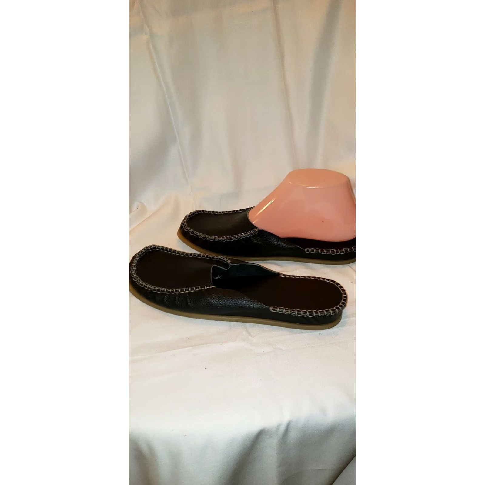 Vintage Soul Of Africa Narina Khulani US 7 M Black Leather Slide Moc Toe Women’s Shoes Size US 8 / IT 38 - 6 Thumbnail