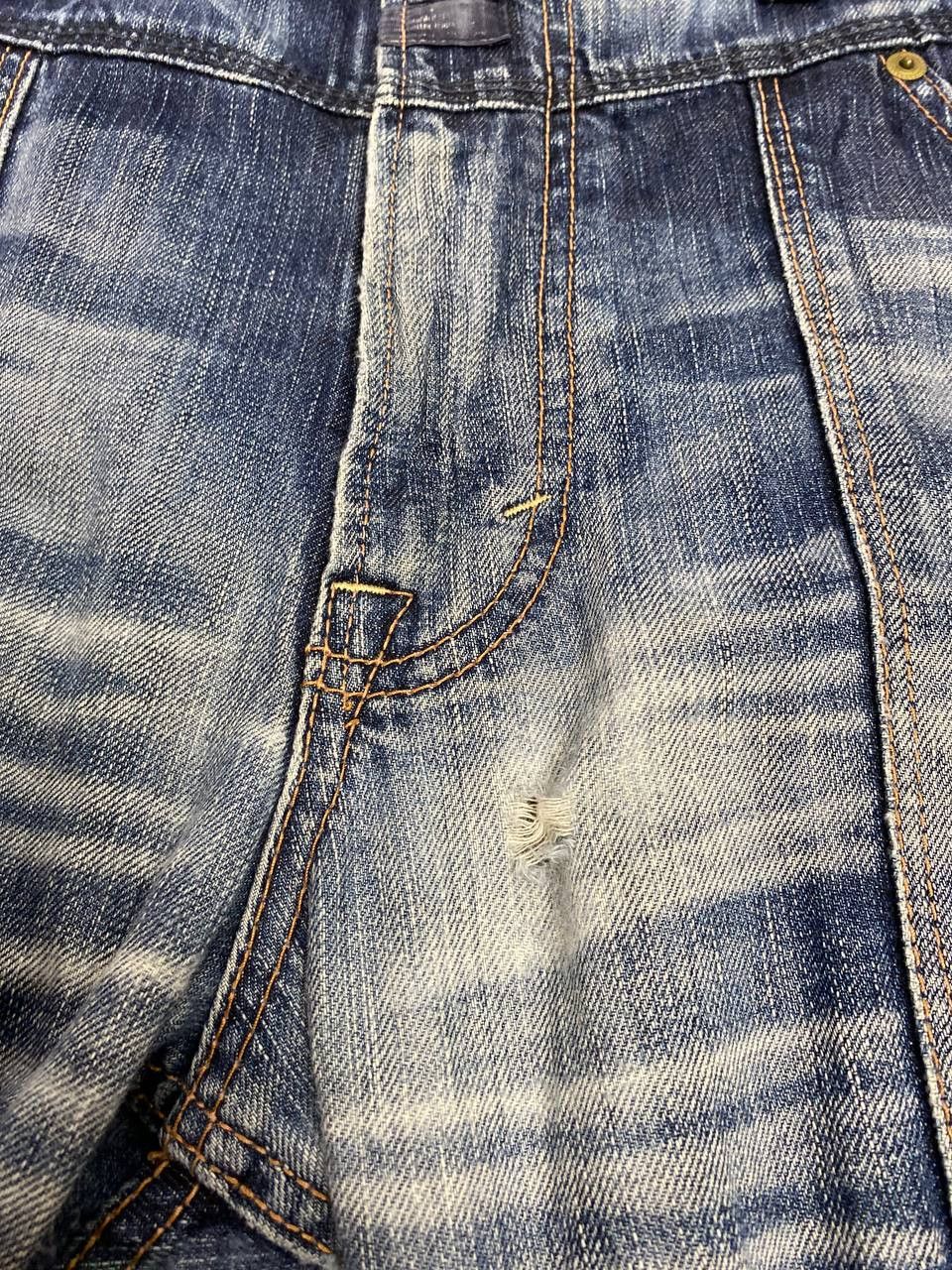Edwin vintage edwin blue trip distressed denim nice design Size US 43 - 13 Thumbnail