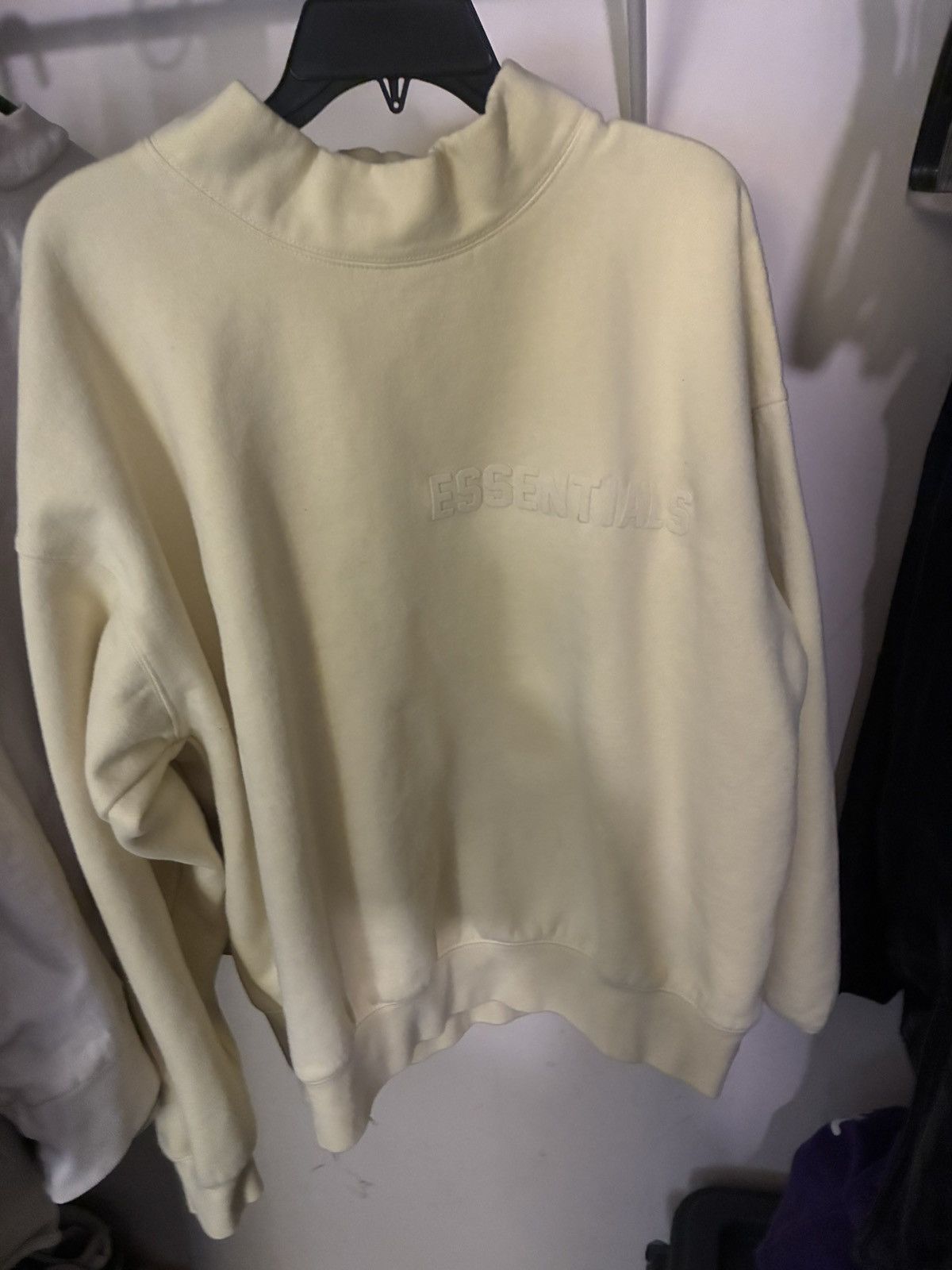 Fear of God Fear of God Essentials Mock Neck Crewneck Size US L / EU 52-54 / 3 - 3 Thumbnail