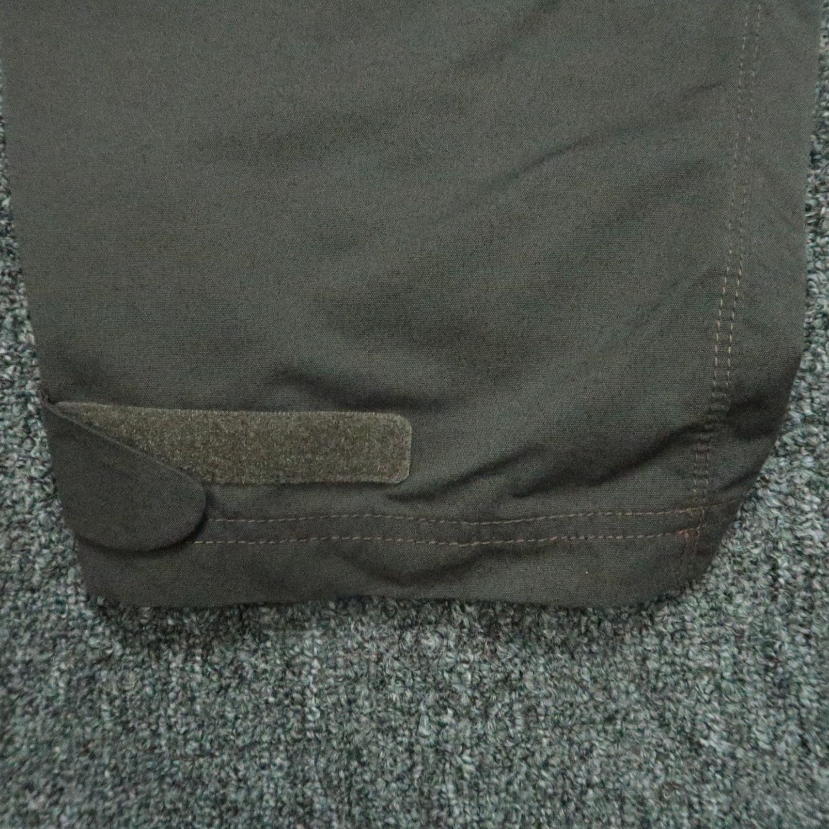 Berghaus Berghaus Pants Men 40x32 Gray Vapour Light Belted Zip Pockets Hiking Size US 40 / EU 56 - 7 Thumbnail