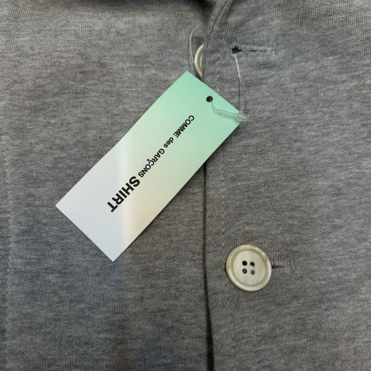 Comme des Garcons × Kaws COMME DES GARÇONS SHIRT X KAWS BLAZER GREY LOGO ( ‼️SAMPLE‼️ ) Size 38L - 3 Thumbnail