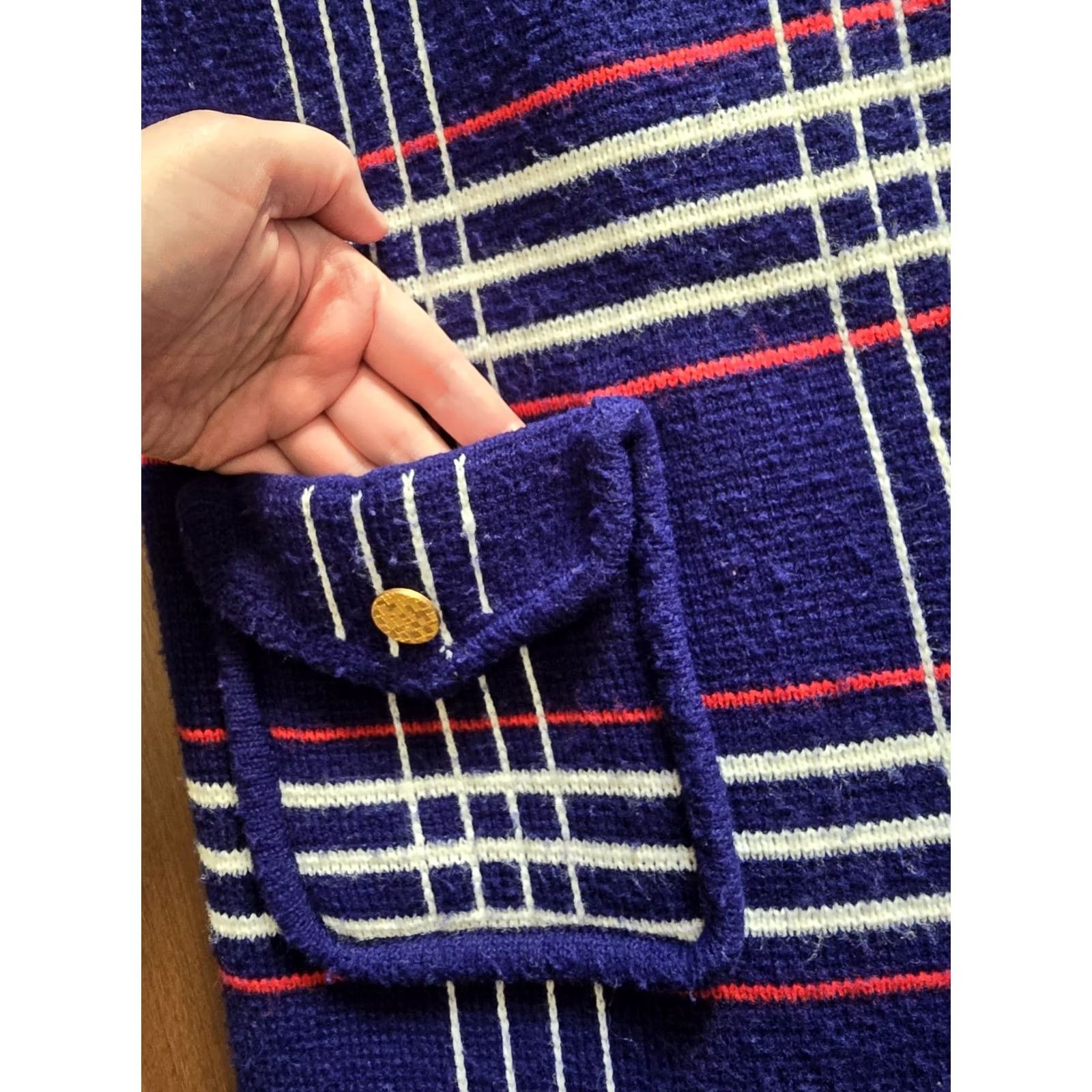 Vintage VINTAGE Lilly of California Coat Plaid Blue Pea Coat Womens M Button Collared Pocketed Plaid Blue 1960s Fall Winter Spring Party/Cocktail Casual Size M / US 6-8 / IT 42-44 - 7 Thumbnail