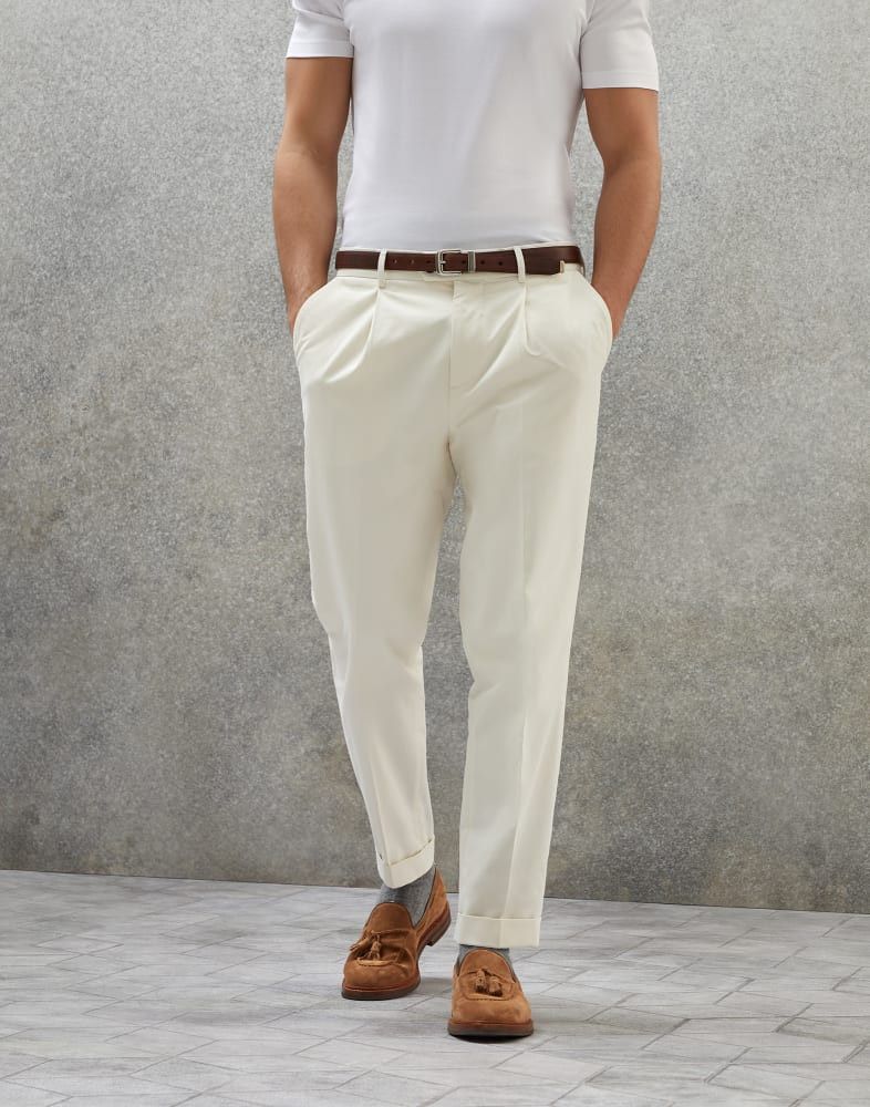 o1w1db10924 Pants in White