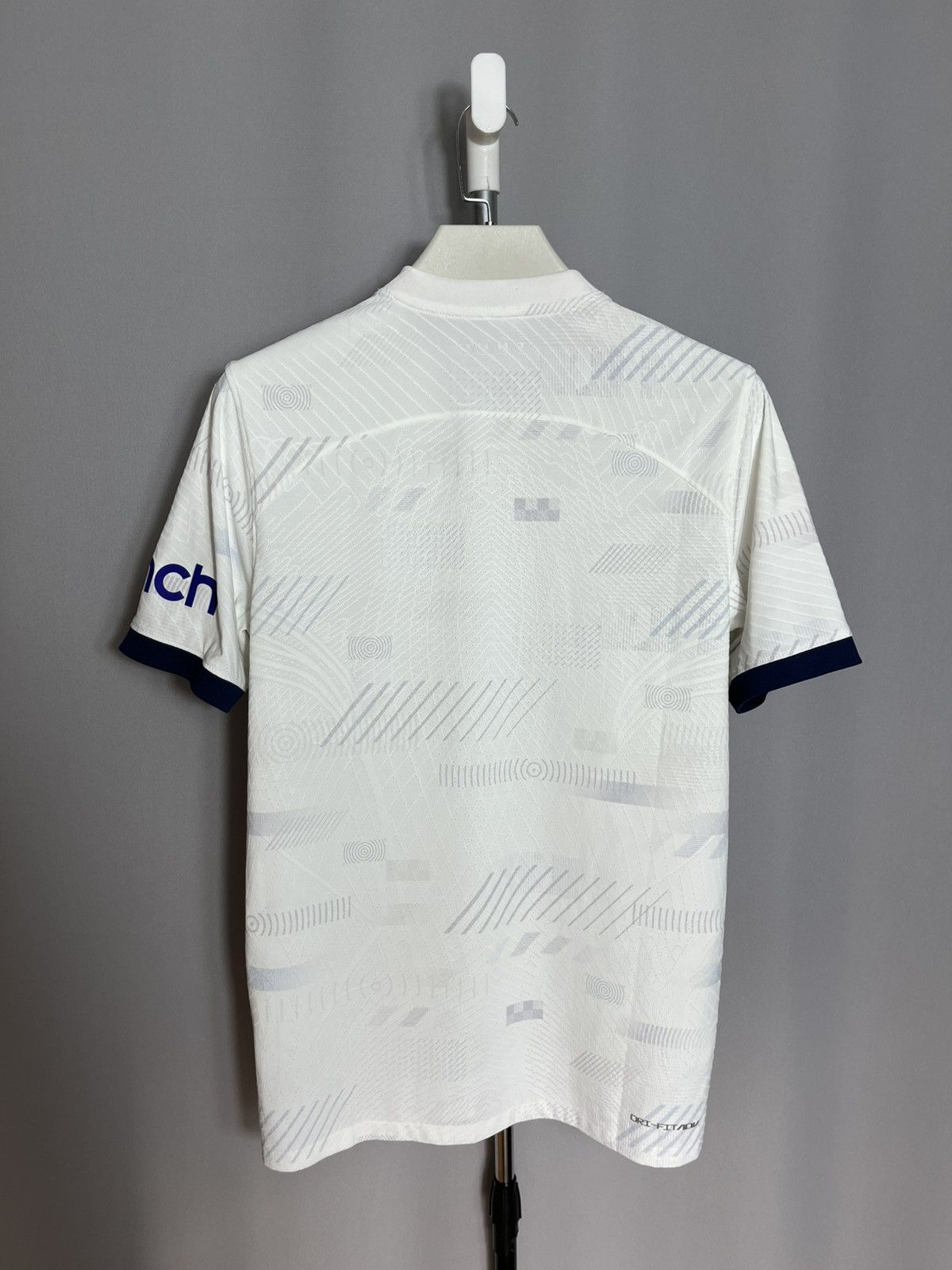 Nike Tottenham 2023 -2024 Home Football Shirt Jersey Mens Size US M / EU 48-50 / 2 - 9 Thumbnail