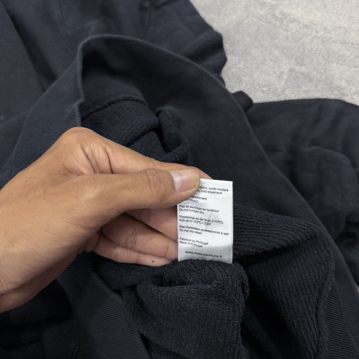 Maison Kitsune MAISON KITSUNE fox logo black sweat Size US XL / EU 56 / 4 - 6 Thumbnail