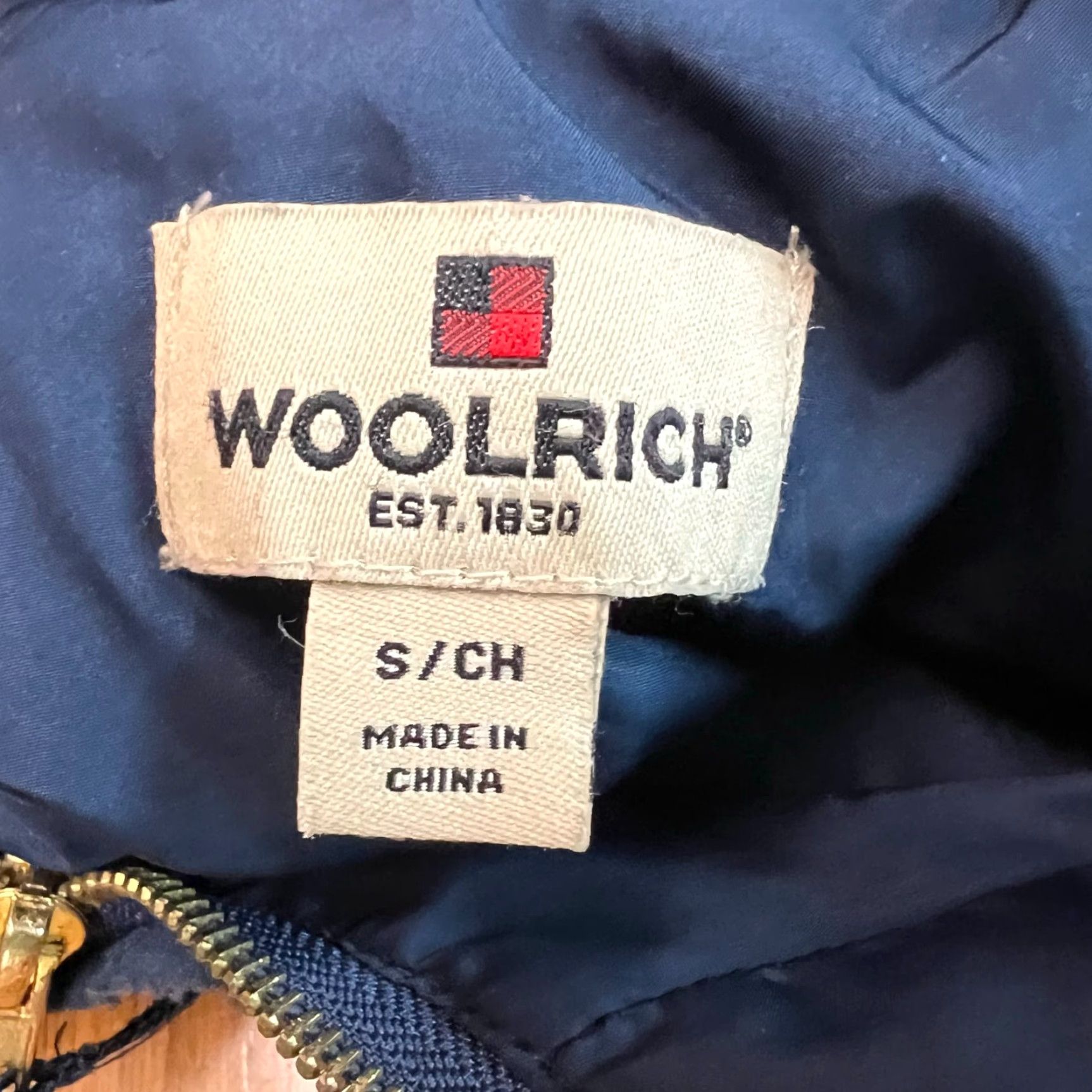 Vintage Woolrich Zipper Pleated Down Vest Women's S Blue Size S / US 4 / IT 40 - 4 Thumbnail