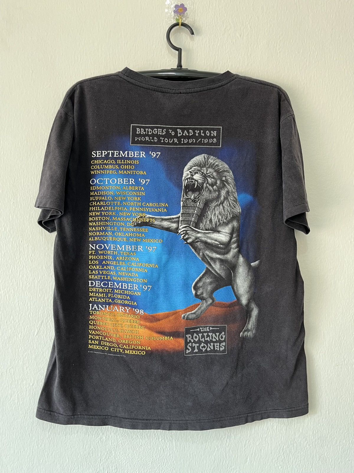 The Rolling Stones The Rolling Stones Bridges to Babylon World Tour 1997’s Size US L / EU 52-54 / 3 - 9 Thumbnail